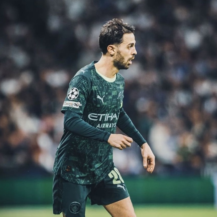 Camisola Man City EA Sports 25/26 - Bernardo 20 4