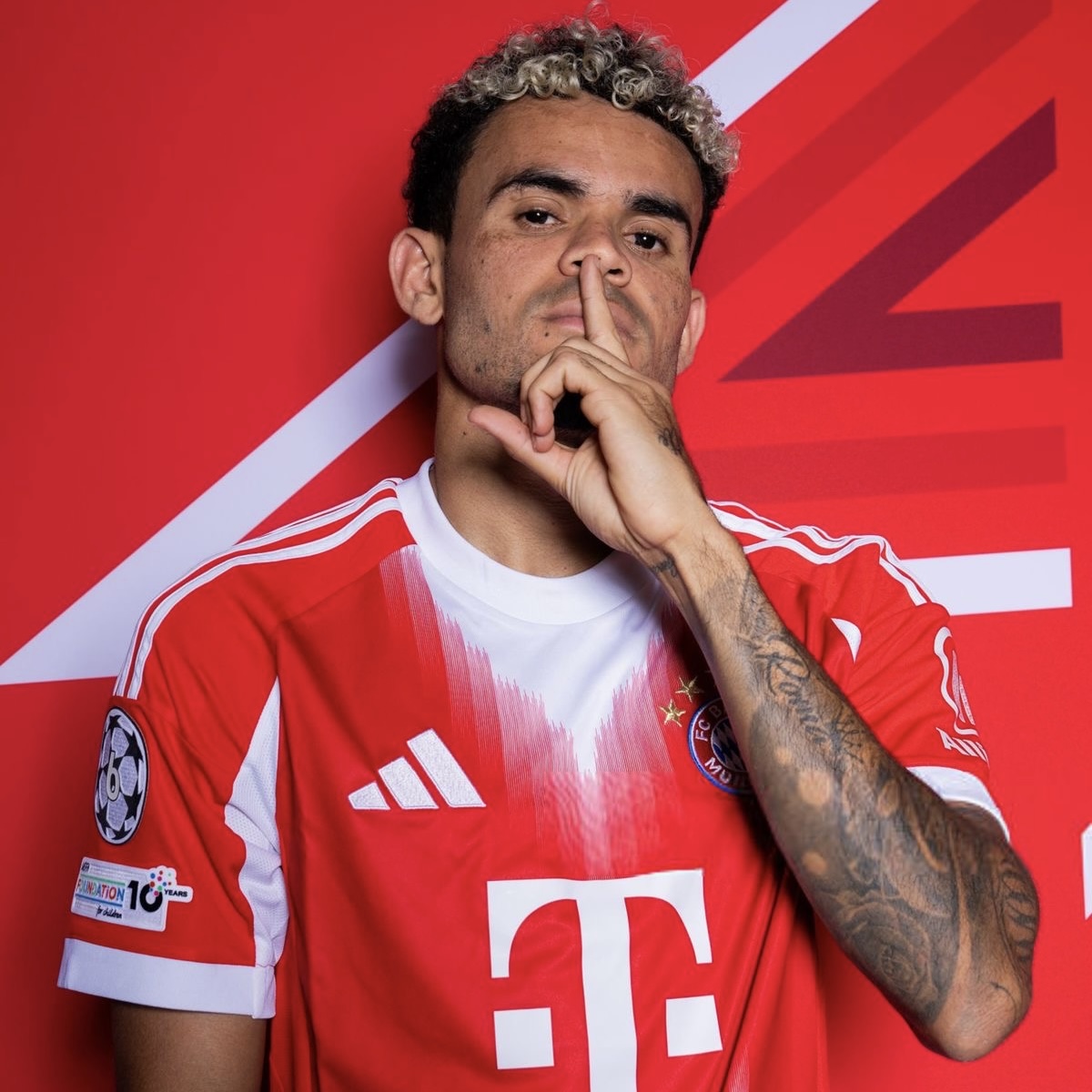 Camisola Principal Bayern Munique 25/26 - Luis Díaz 14 5