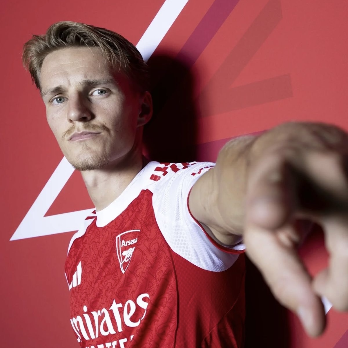 Criança - Camisola principal Arsenal 25/26 - Ødegaard 8 4