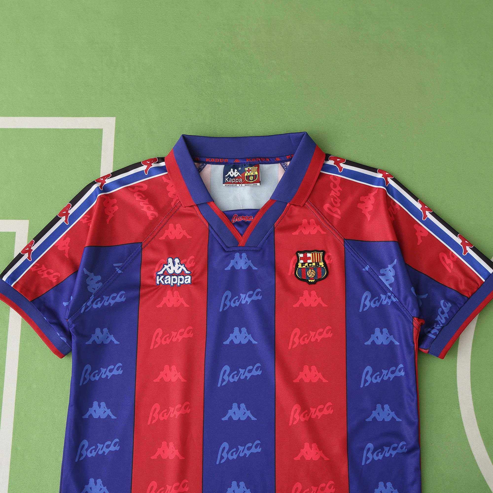 Camisola principal Barcelona 1996/1997 - Ronaldo 9 - Versão adepto 7