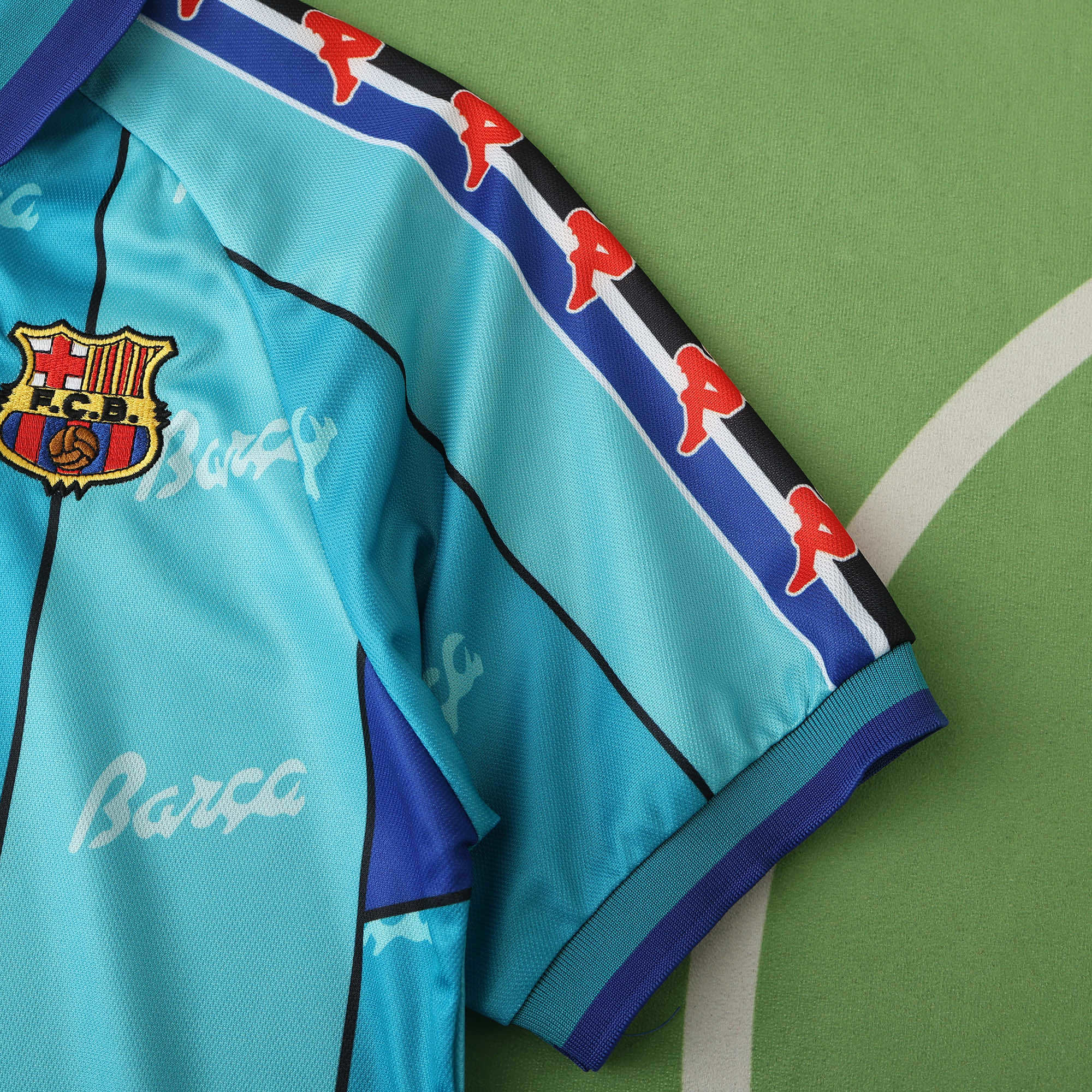 Camisola alternativa Barcelona 1996/1997 - Ronaldo 9 - Versão adepto 8