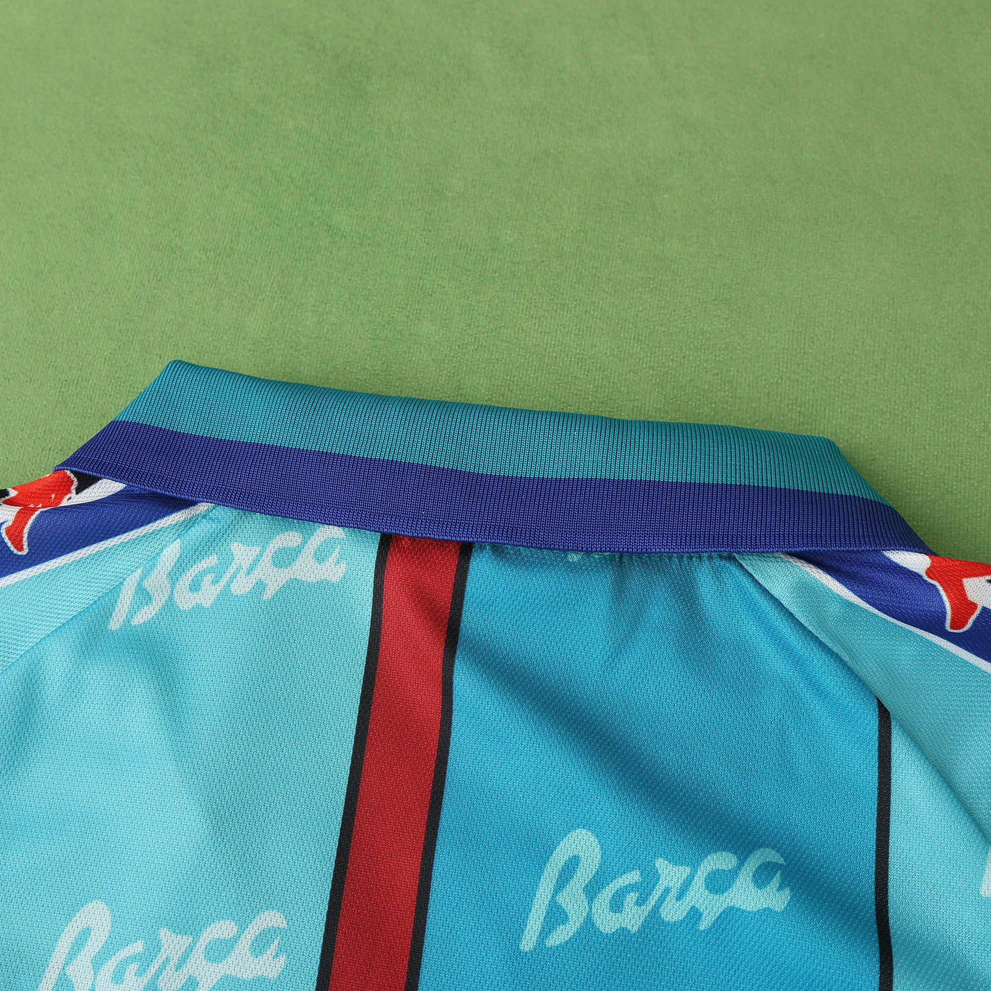 Camisola alternativa Barcelona 1996/1997 - Ronaldo 9 - Versão adepto 10