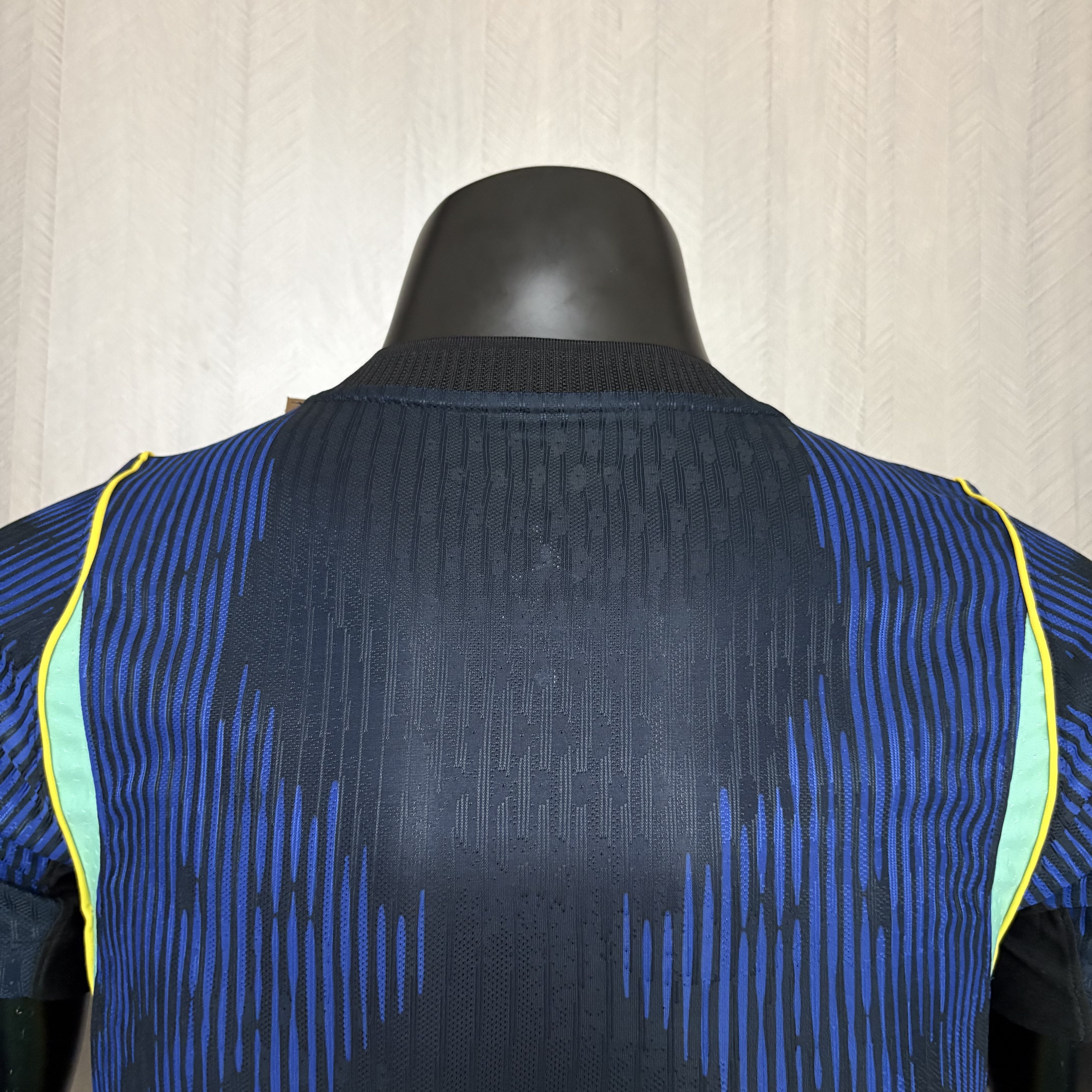 Camisola alternativa Brasil Mundial 2026 - Versão Jogador 8