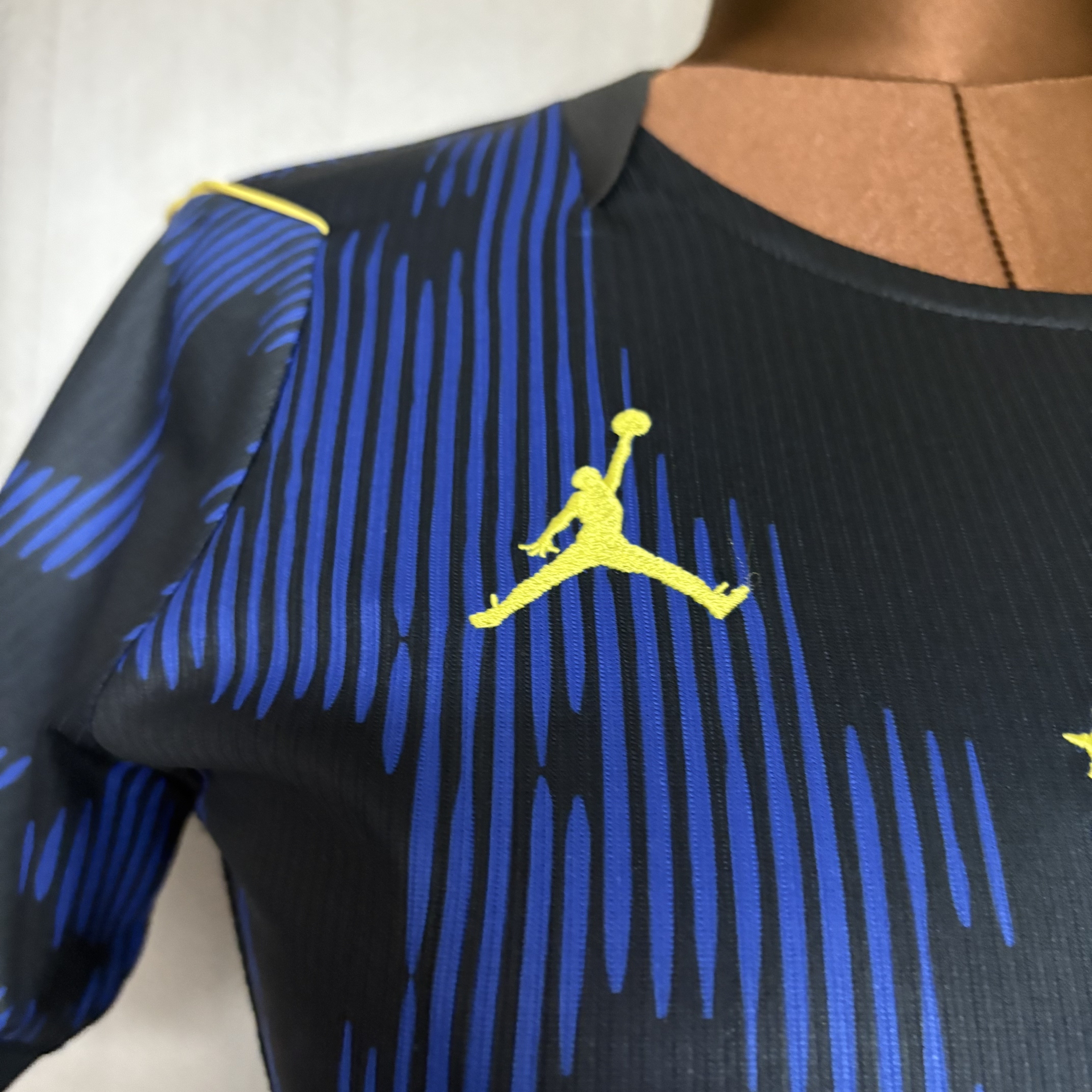 Camisola alternativa Brasil Mundial 2026 - Versão feminina 4