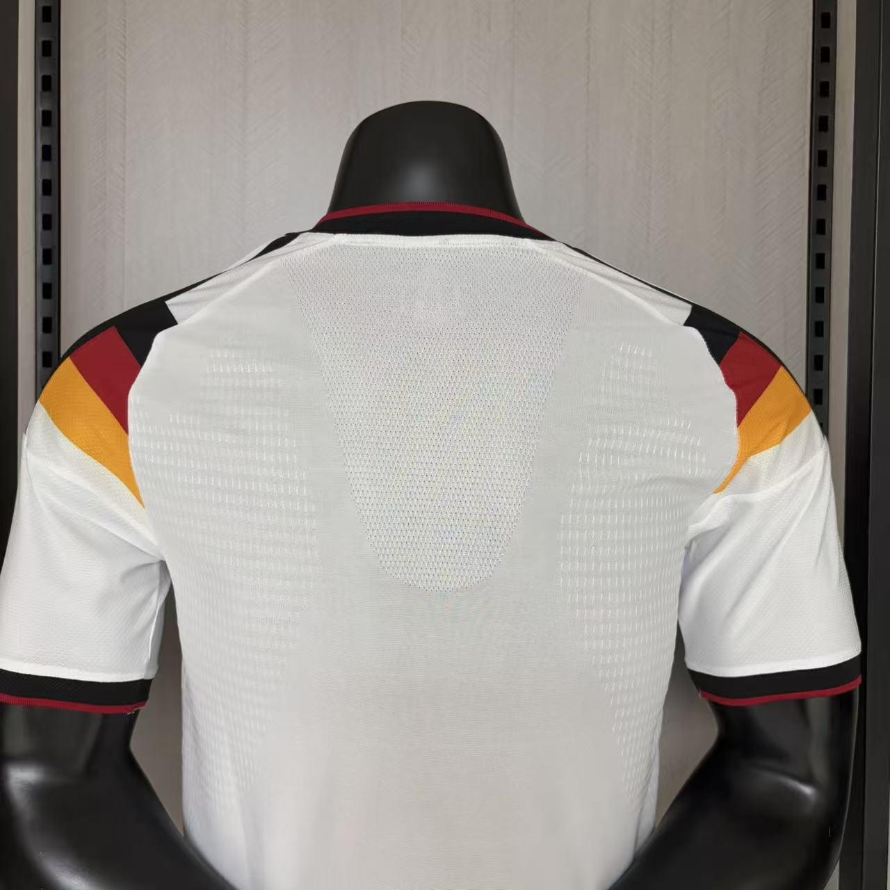 Camisola Principal Alemanha Mundial 2026 - Versão Jogador 8