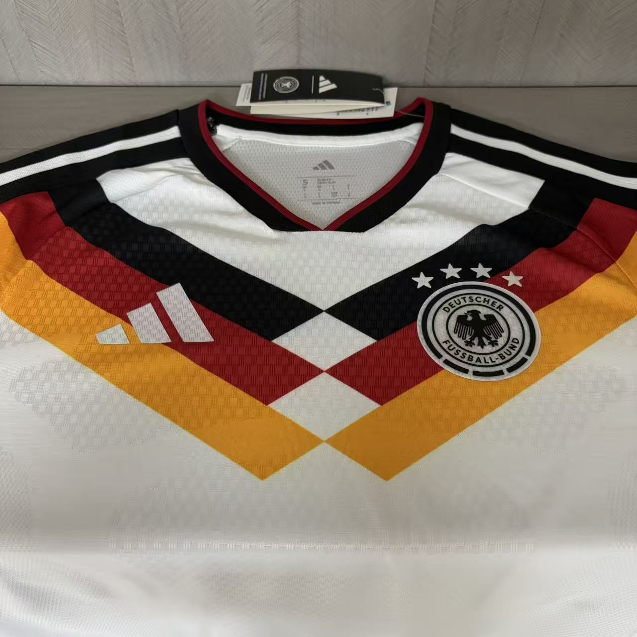 Camisola Principal Alemanha Mundial 2026 - Versão Jogador 7