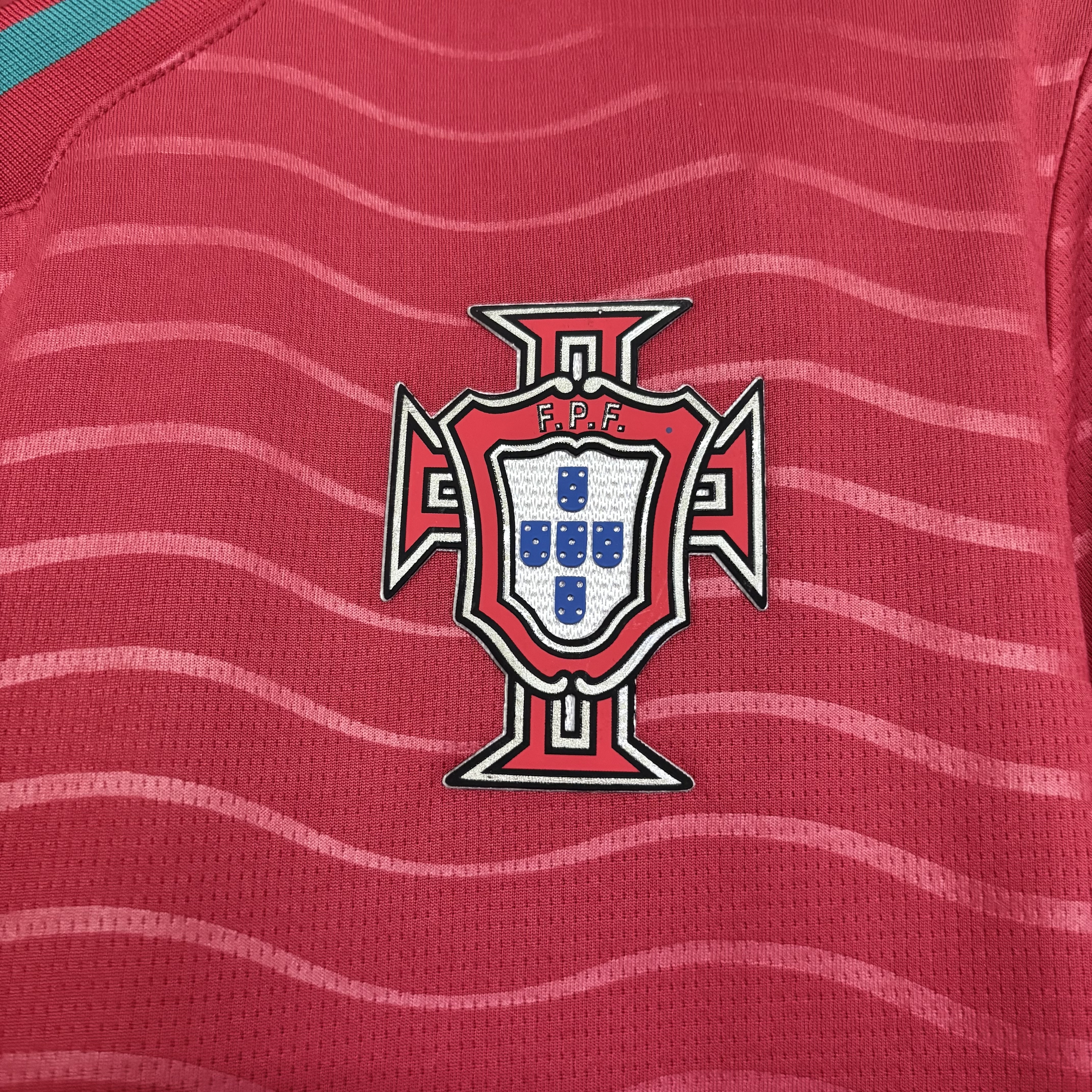 Camisola Principal Portugal Mundial 2026 Manga comprida - Versão adepto 3