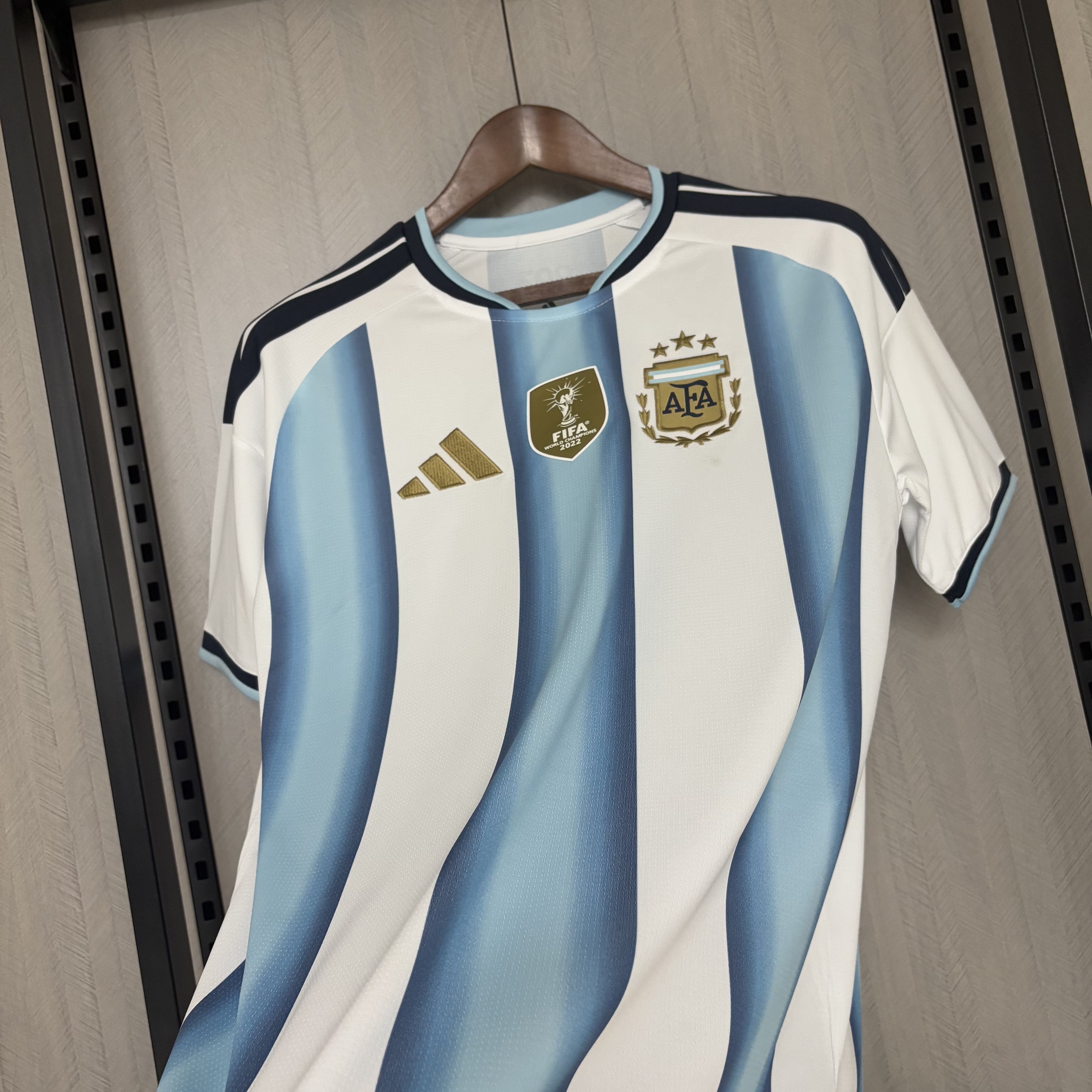 Camisola Principal Argentina Mundial 2026 - Versão adepto 6