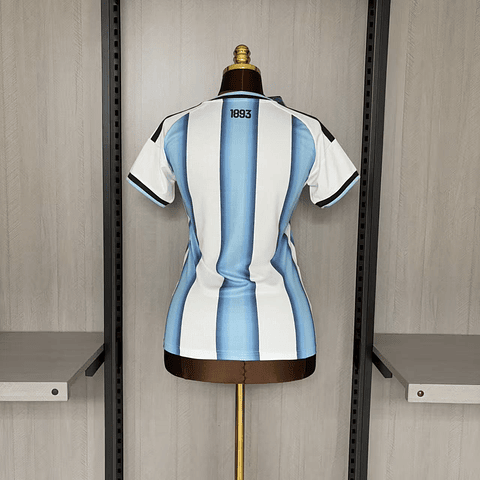 Camisola Principal Argentina Mundial 2026 - Versão feminina