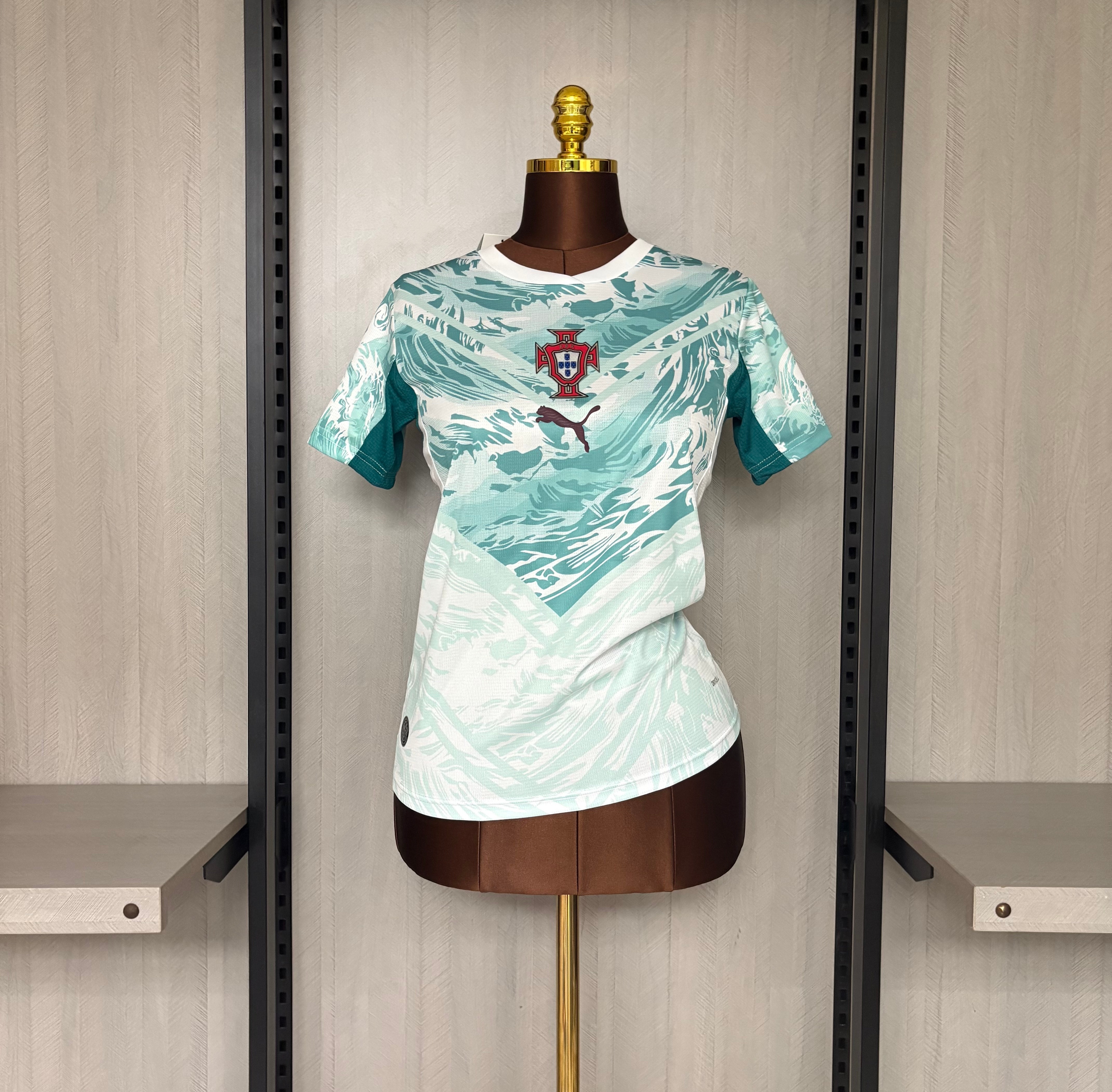 Camisola alternativa Portugal Mundial 2026 - Versão feminina 1