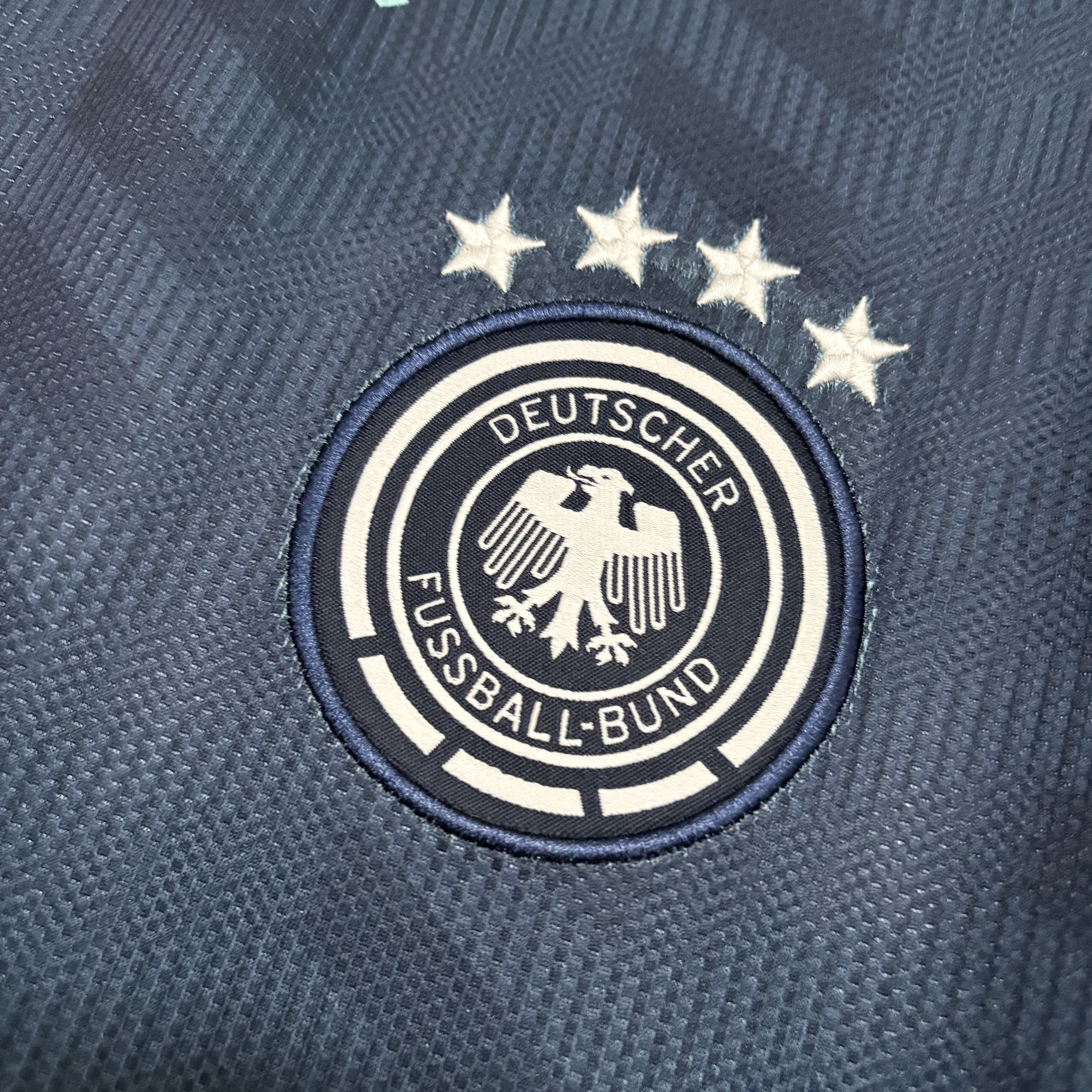 Camisola alternativa Alemanha Mundial 2026 Manga comprida - Versão adepto 3