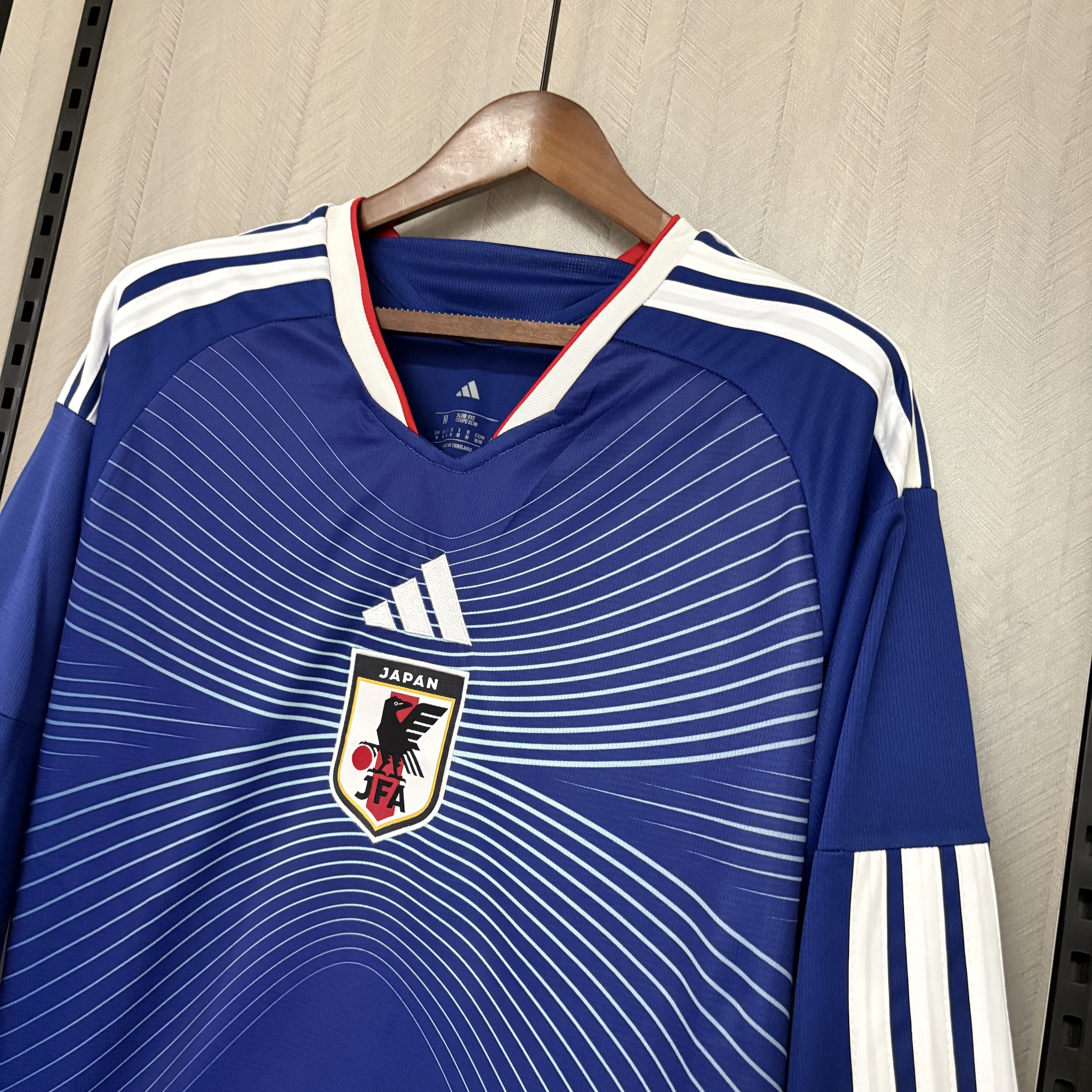 Camisola Principal Japão Mundial 2026 Manga comprida - Versão adepto 4