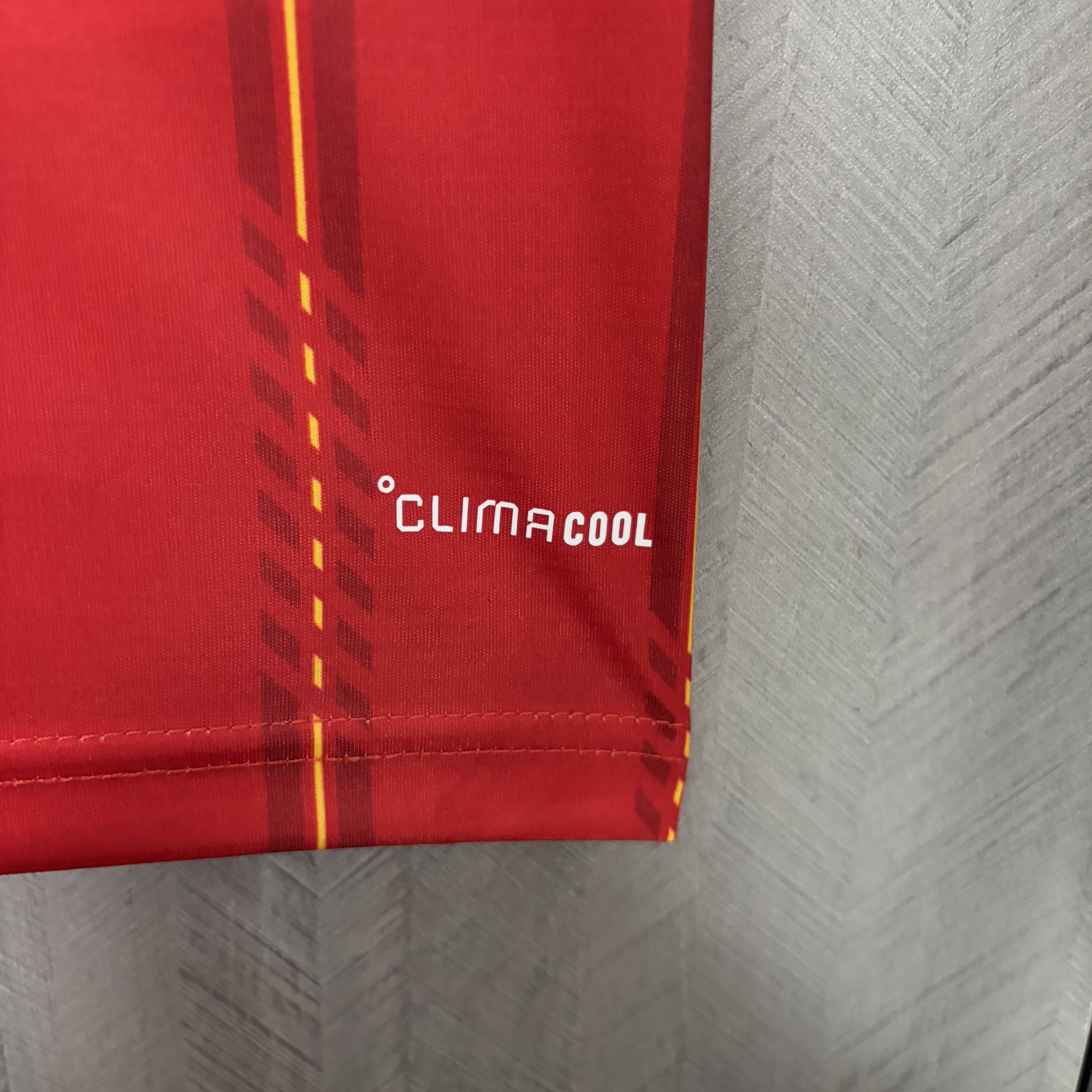 Camisola principal Espanha Mundial 2026 - Versão adepto 8