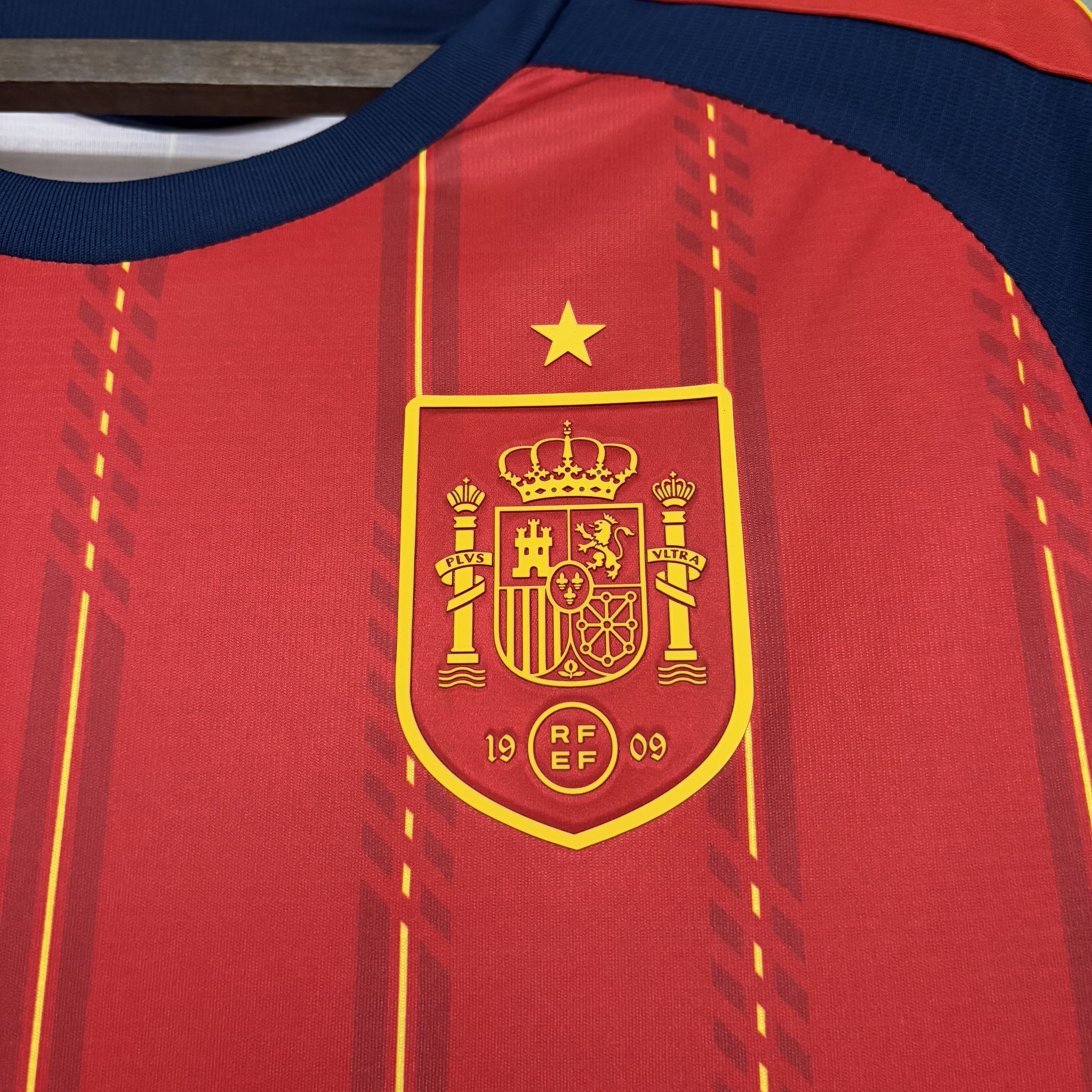 Camisola principal Espanha Mundial 2026 - Versão adepto 3