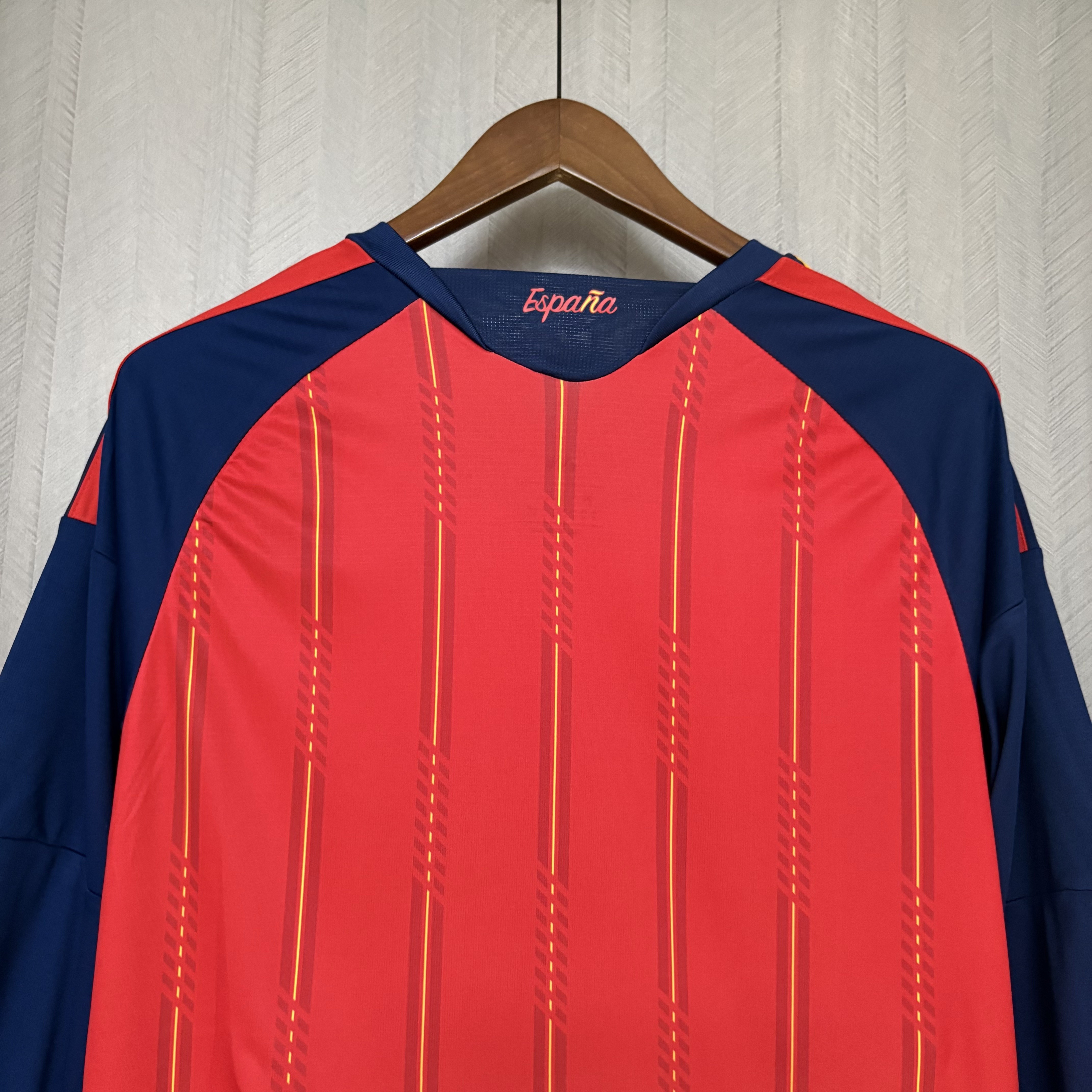 Camisola principal Espanha Mundial 2026 Manga comprida - Versão adepto 7
