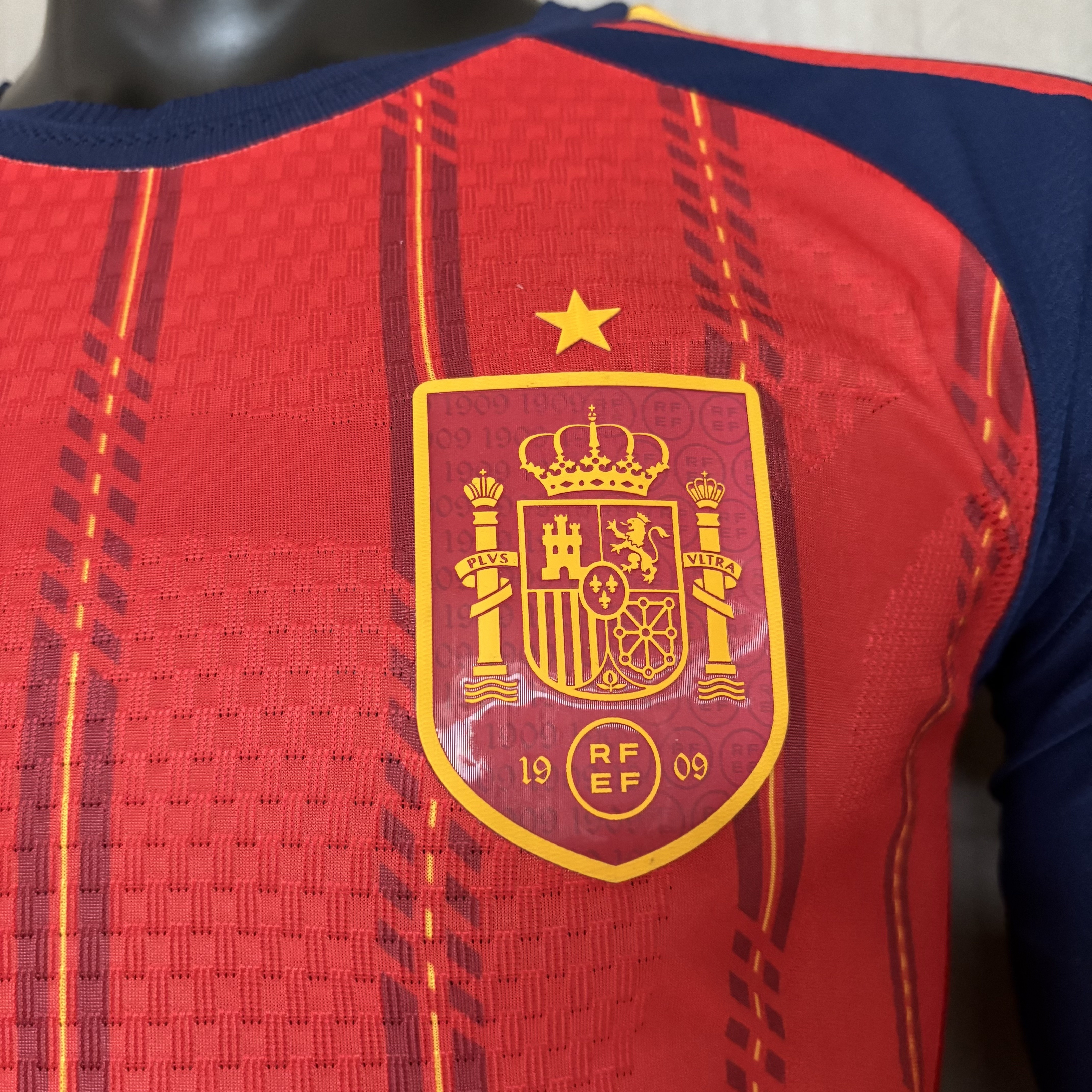 Camisola principal Espanha Mundial 2026 Manga comprida - Versão jogador 3