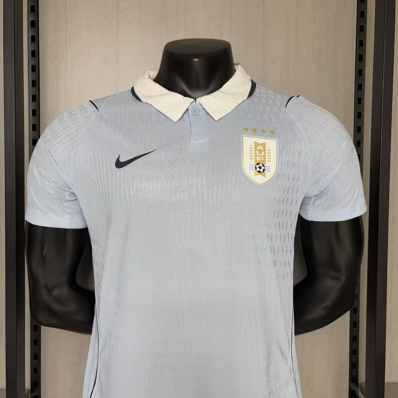 Camisola principal Uruguai Mundial 2026 - Versão jogador 6