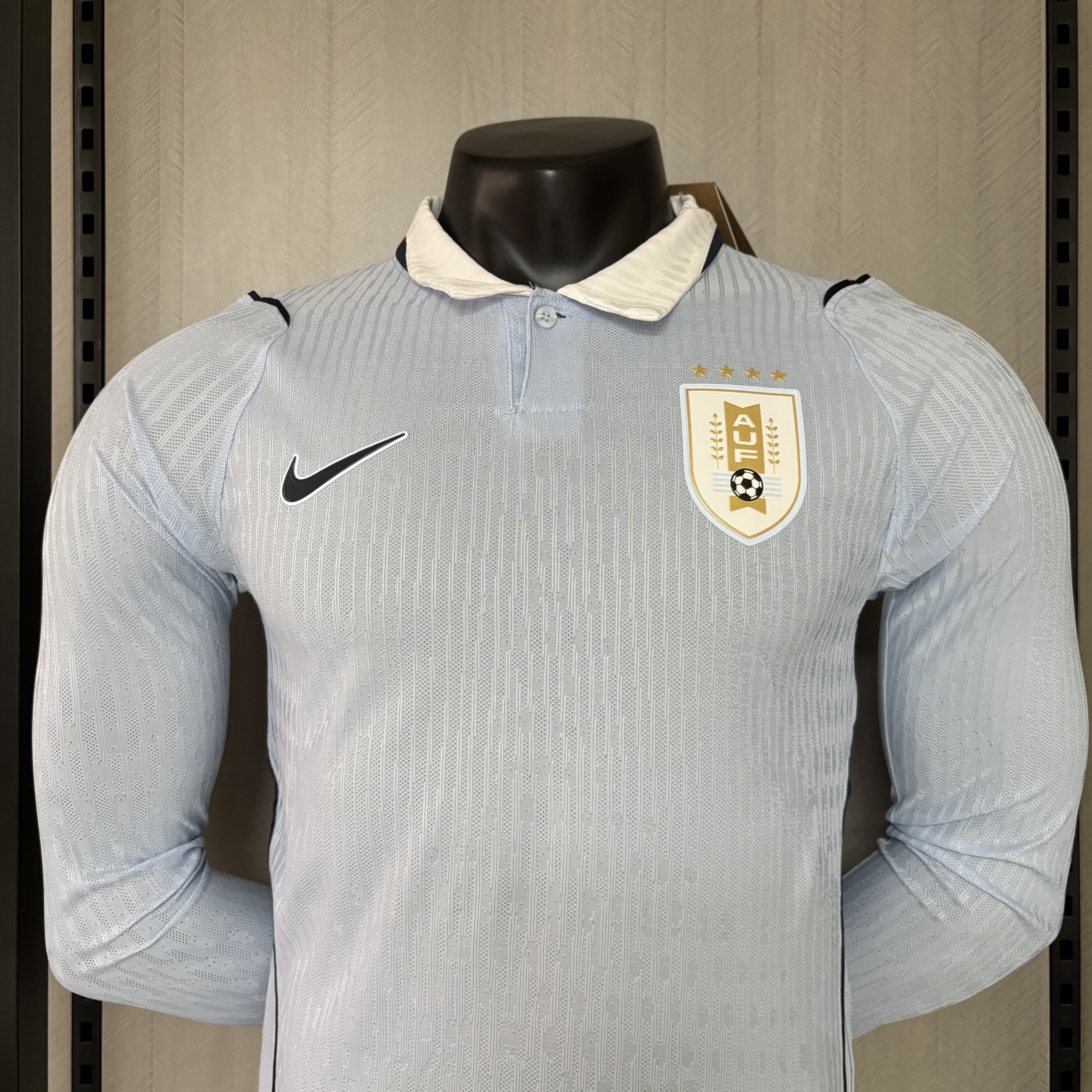 Camisola principal Uruguai Mundial 2026 Manga comprida - Versão jogador 6