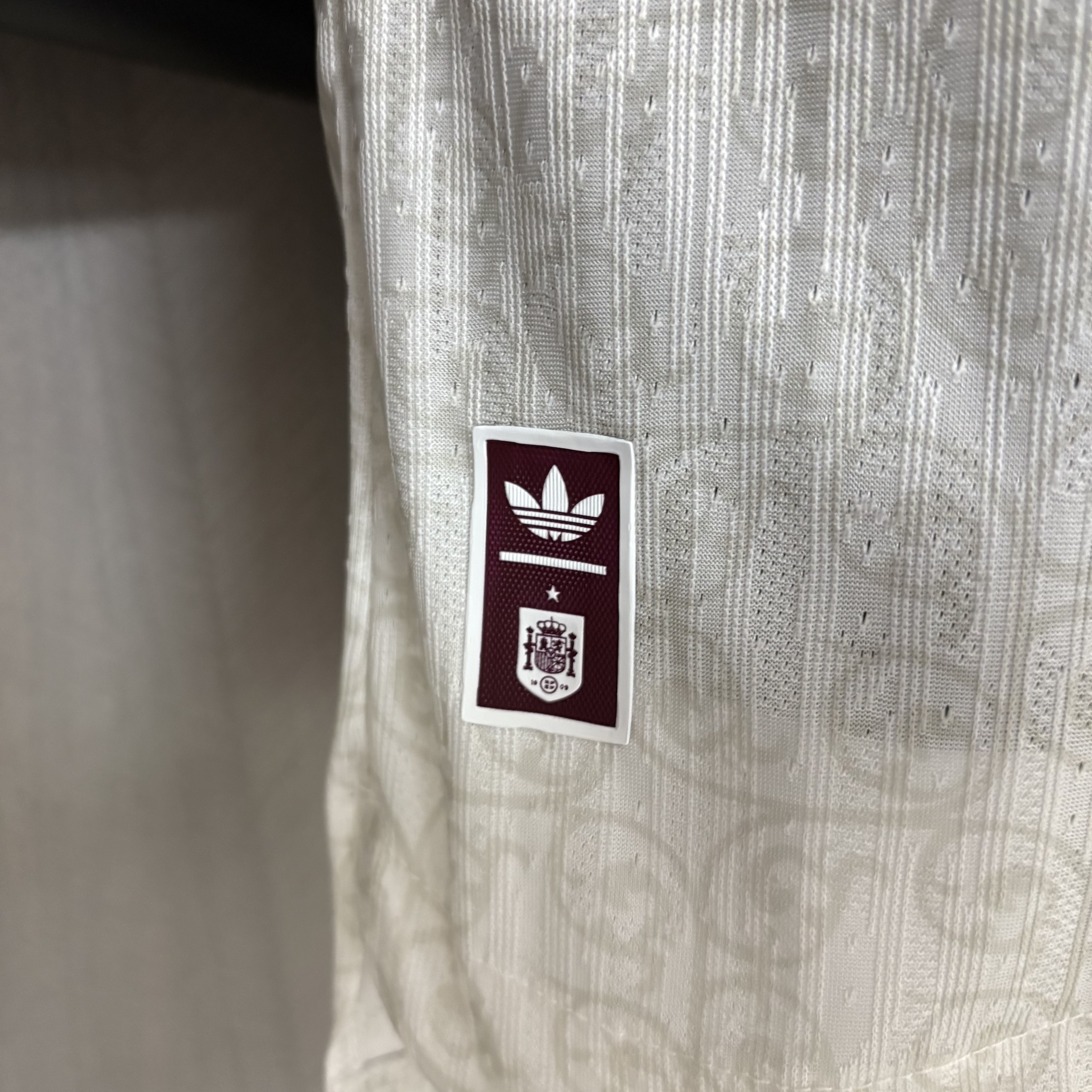 Camisola alternativa Espanha Mundial 2026 - Versão jogador 11