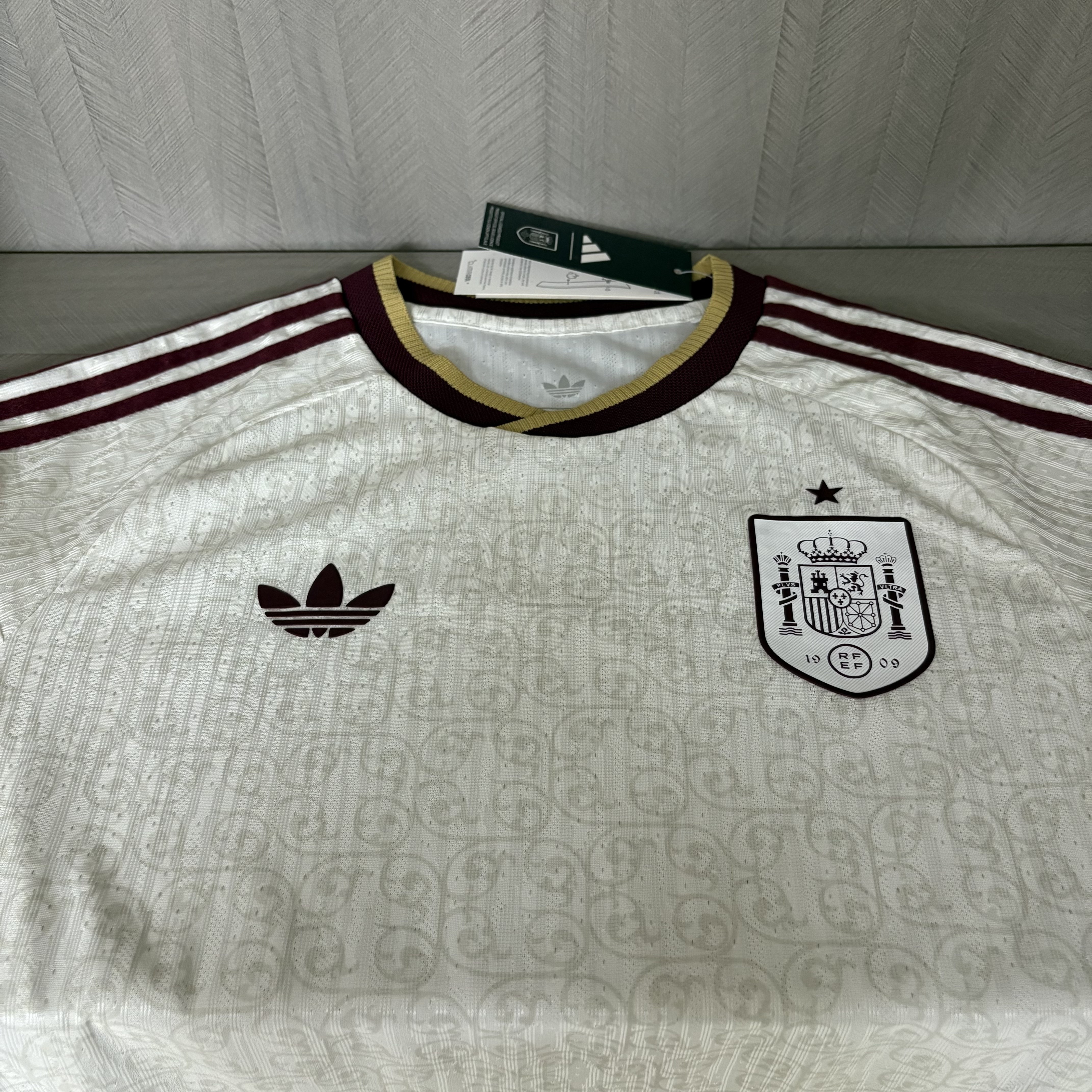 Camisola alternativa Espanha Mundial 2026 - Versão jogador 5