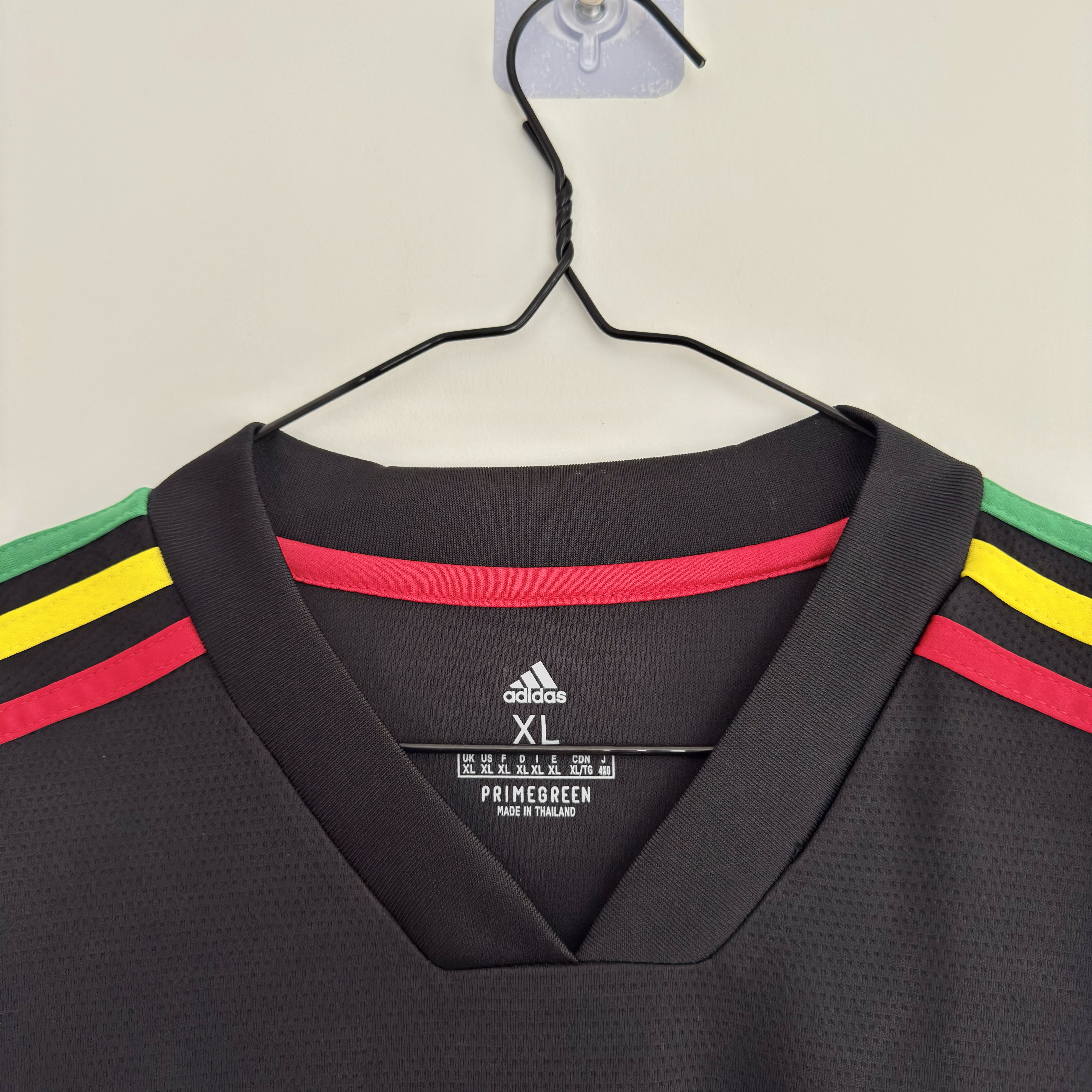 3ª Camisola Ajax 2021/2022 Three Little Birds - Versão adepto - Tamanho XL 6