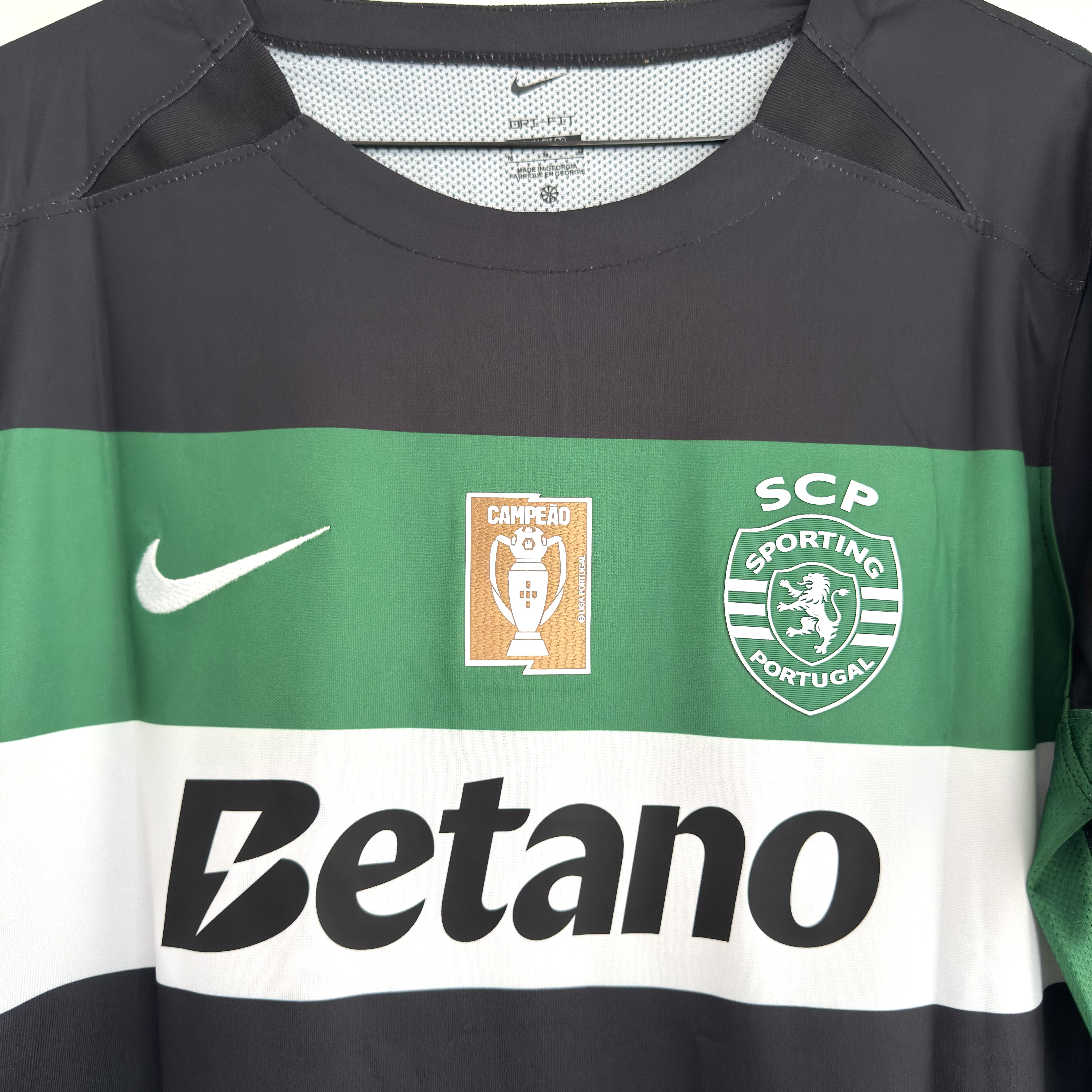 Camisola principal Sporting CP 2024/2025 Bicampeão Nacional - Versão adepto  6