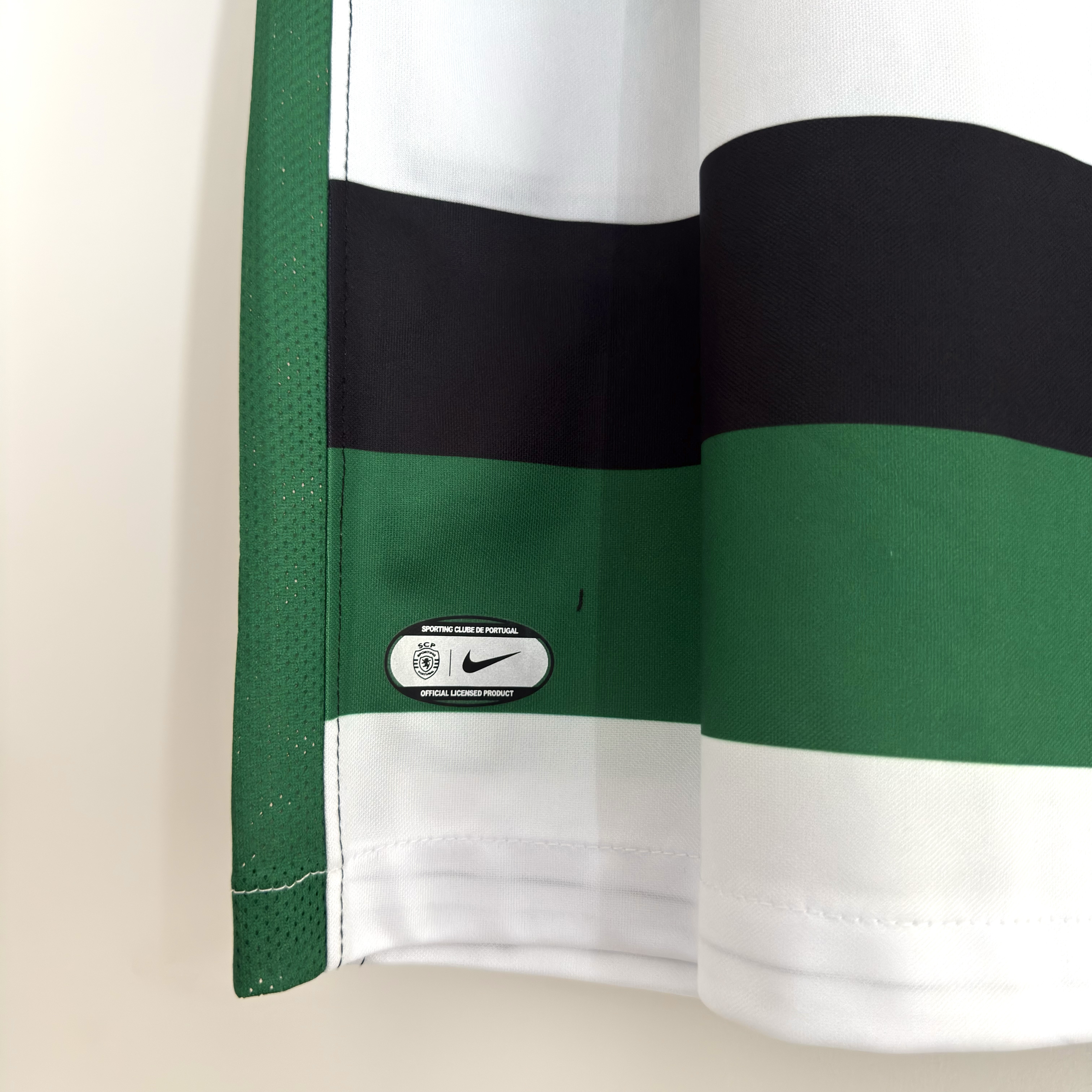 Camisola principal Sporting CP 2024/2025 Bicampeão Nacional - Versão adepto  8