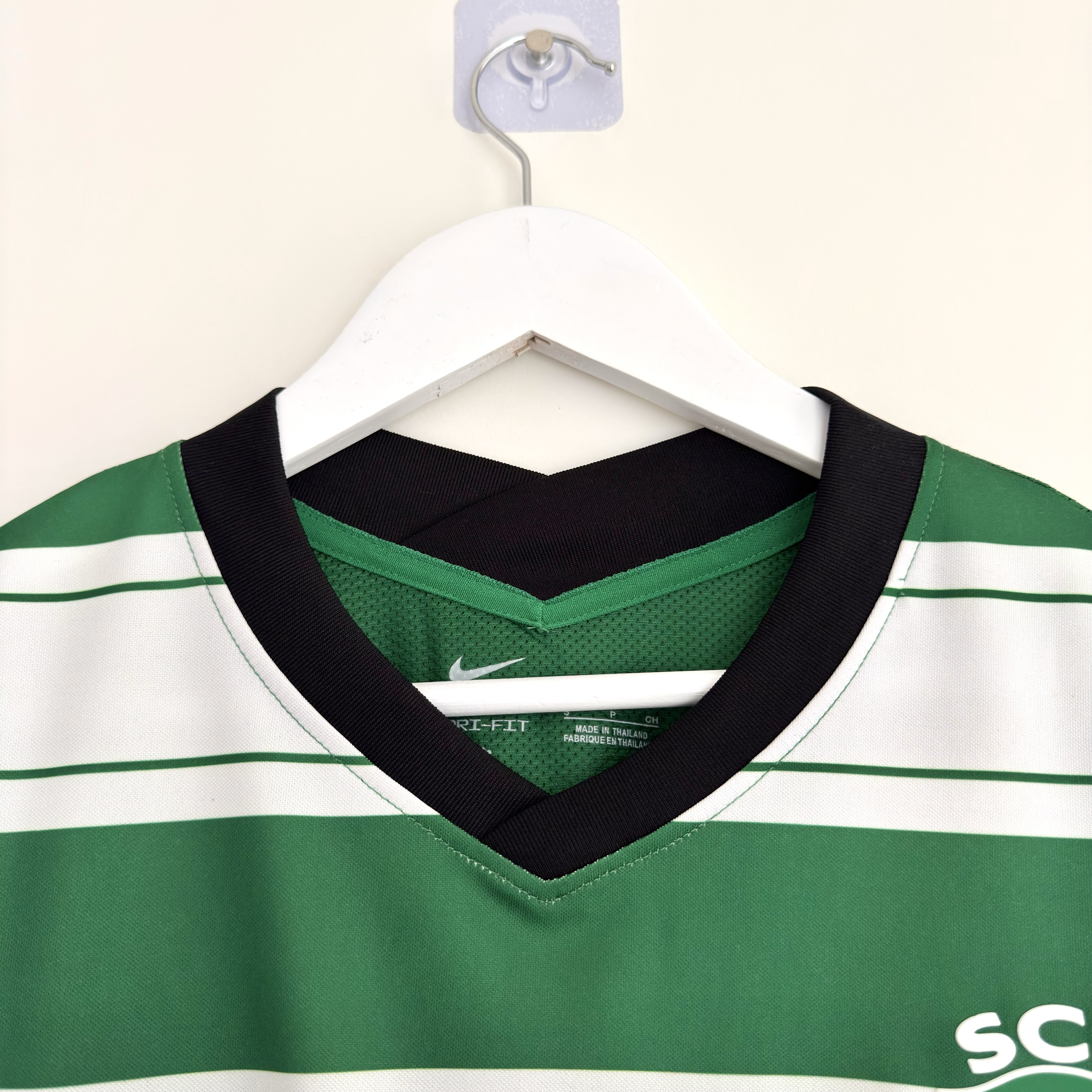 Camisola principal Sporting CP Champions League 2022/2023 Versão adepto  - Tamanho S 6