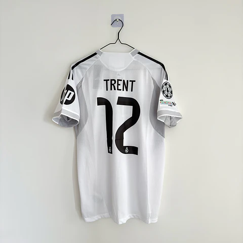 Camisola principal Real Madrid 2025/2026 - Trent 12 - Versão jogador - Tamanho M