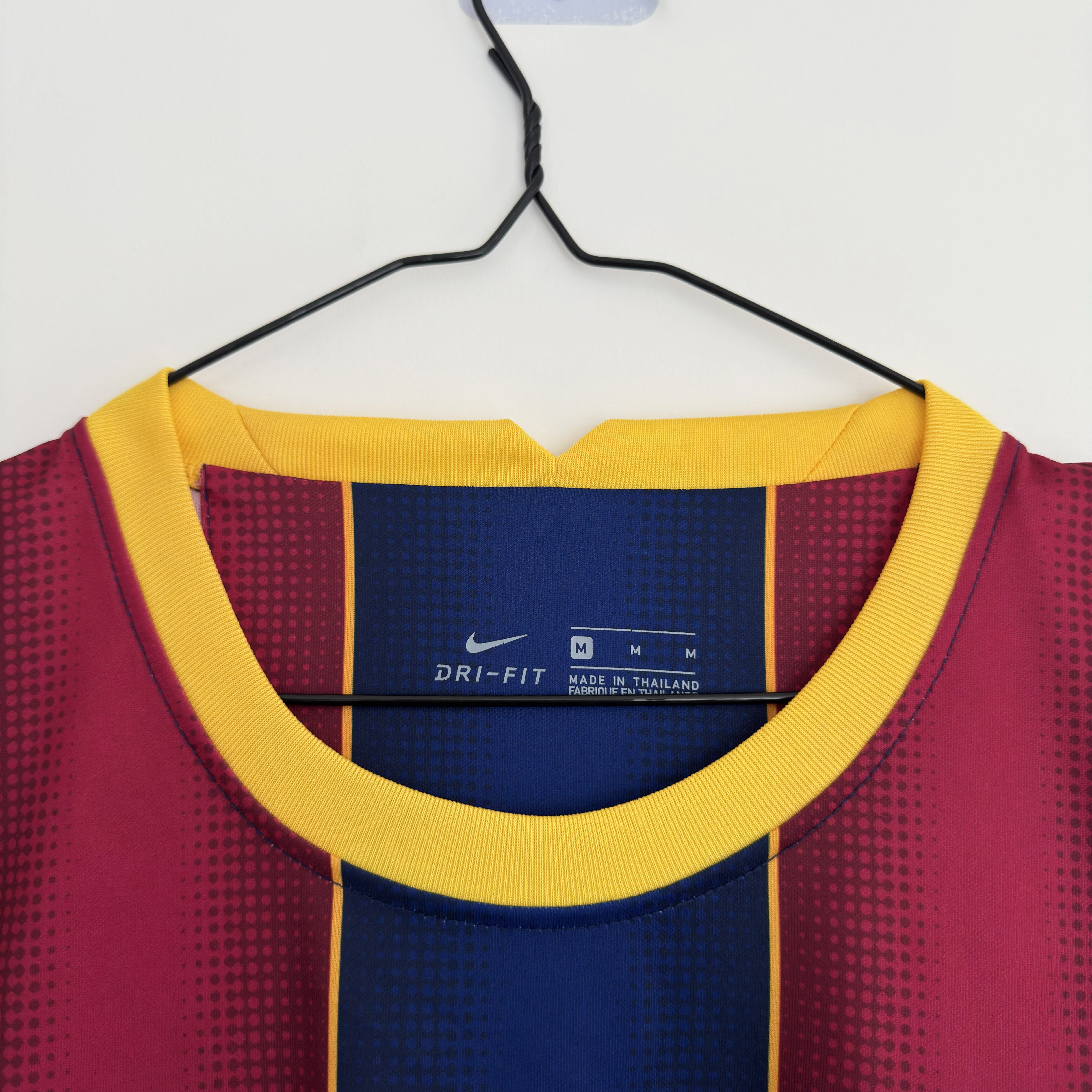 Camisola principal Barcelona 2020/2021 - Messi 10 - Versão adepto - Tamanho M 11