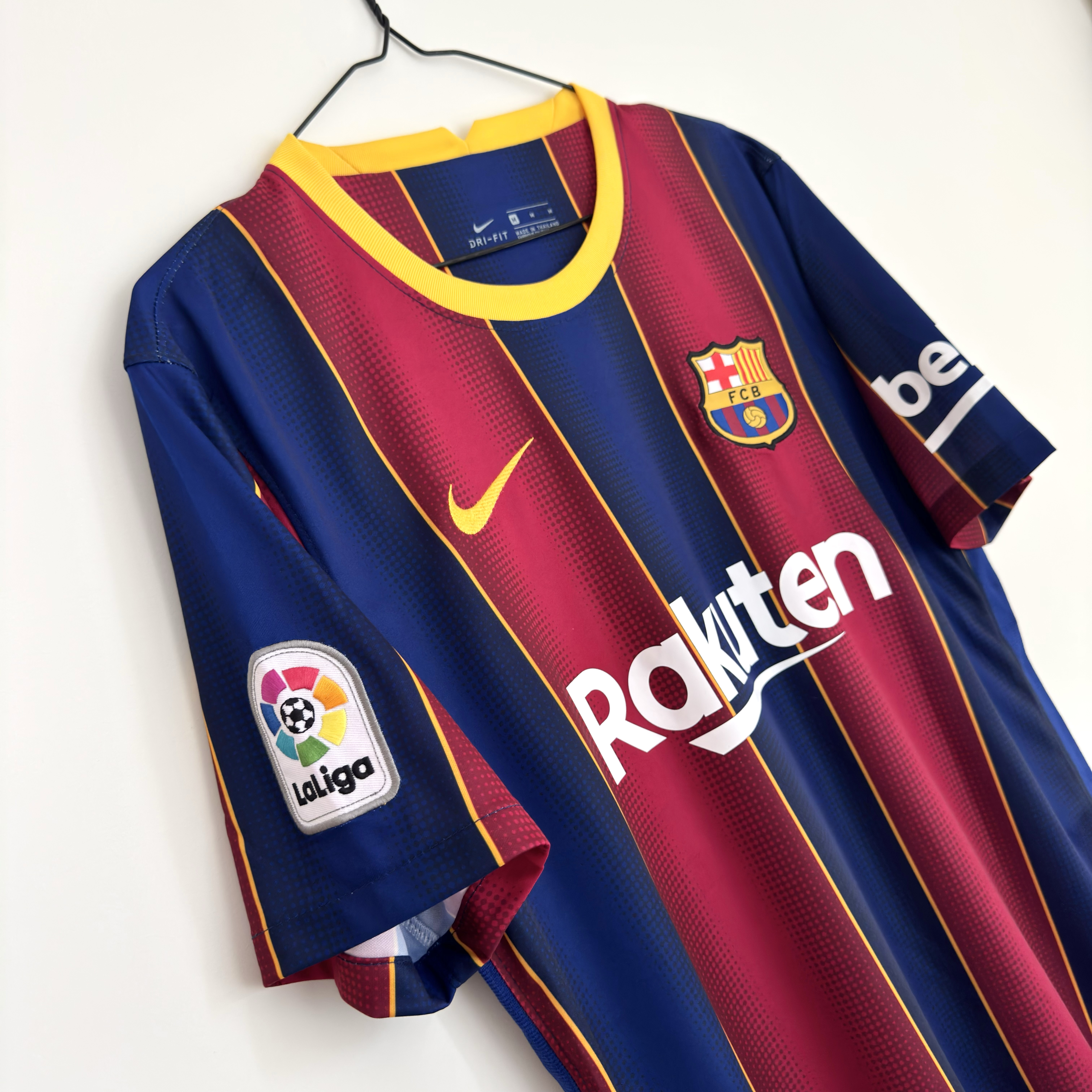 Camisola principal Barcelona 2020/2021 - Messi 10 - Versão adepto - Tamanho M 8