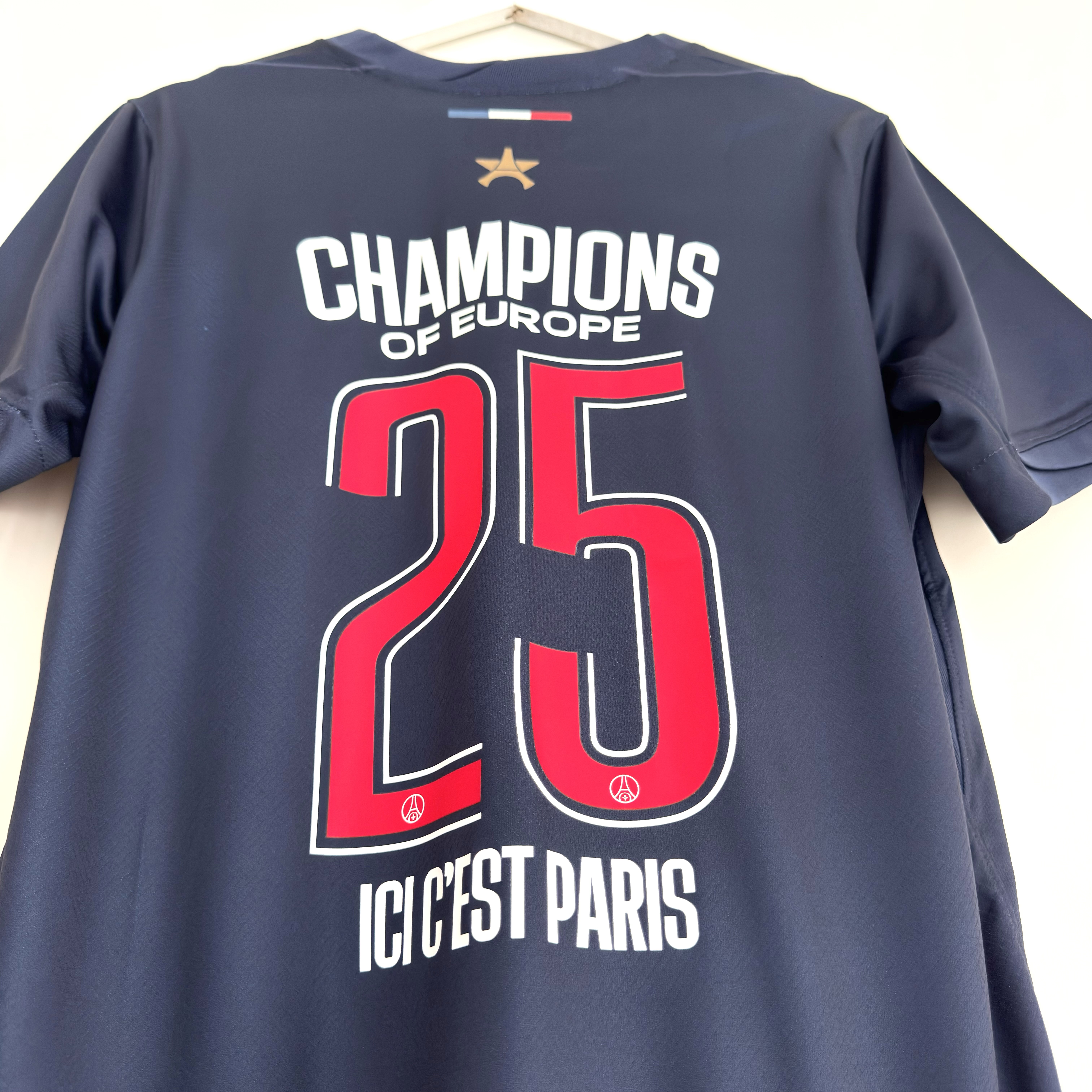 Camisola principal PSG Campeões da Europa 2024/2025 Versão adepto - Tamanho M 3