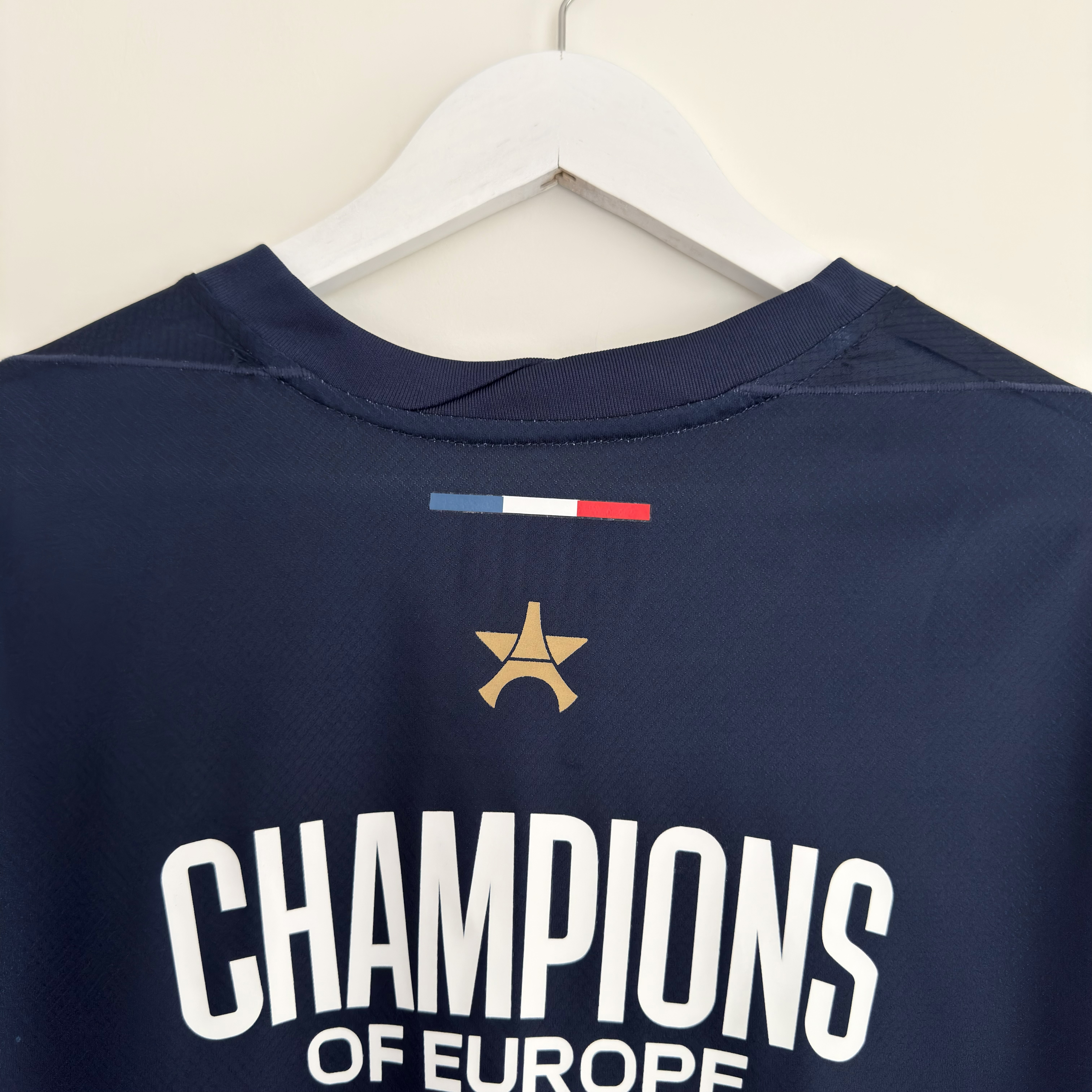 Camisola principal PSG Campeões da Europa 2024/2025 Versão adepto - Tamanho M 4