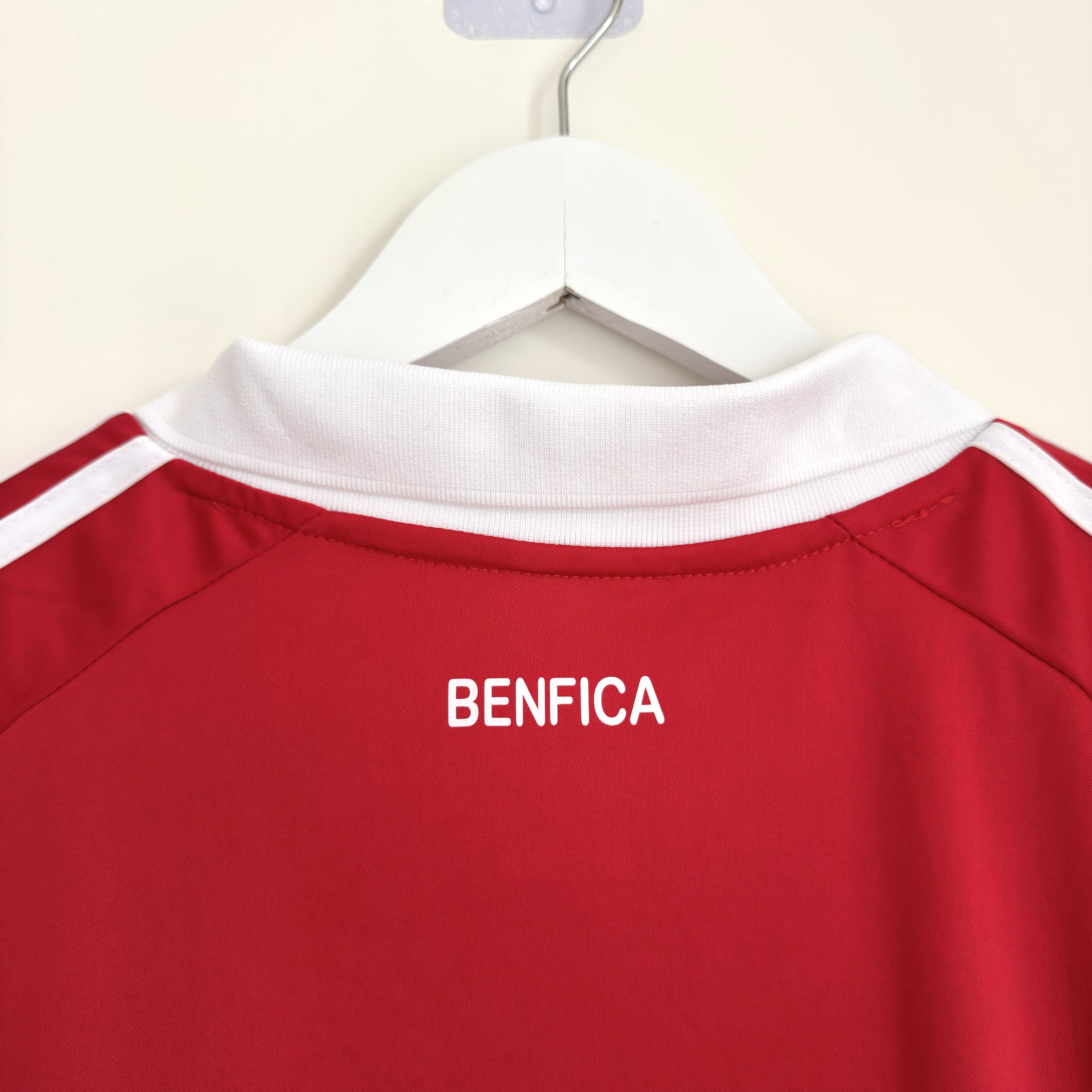 Camisola principal SL Benfica 2009/2010 - Aimar 10 - Versão adepto - Tamanho S 9