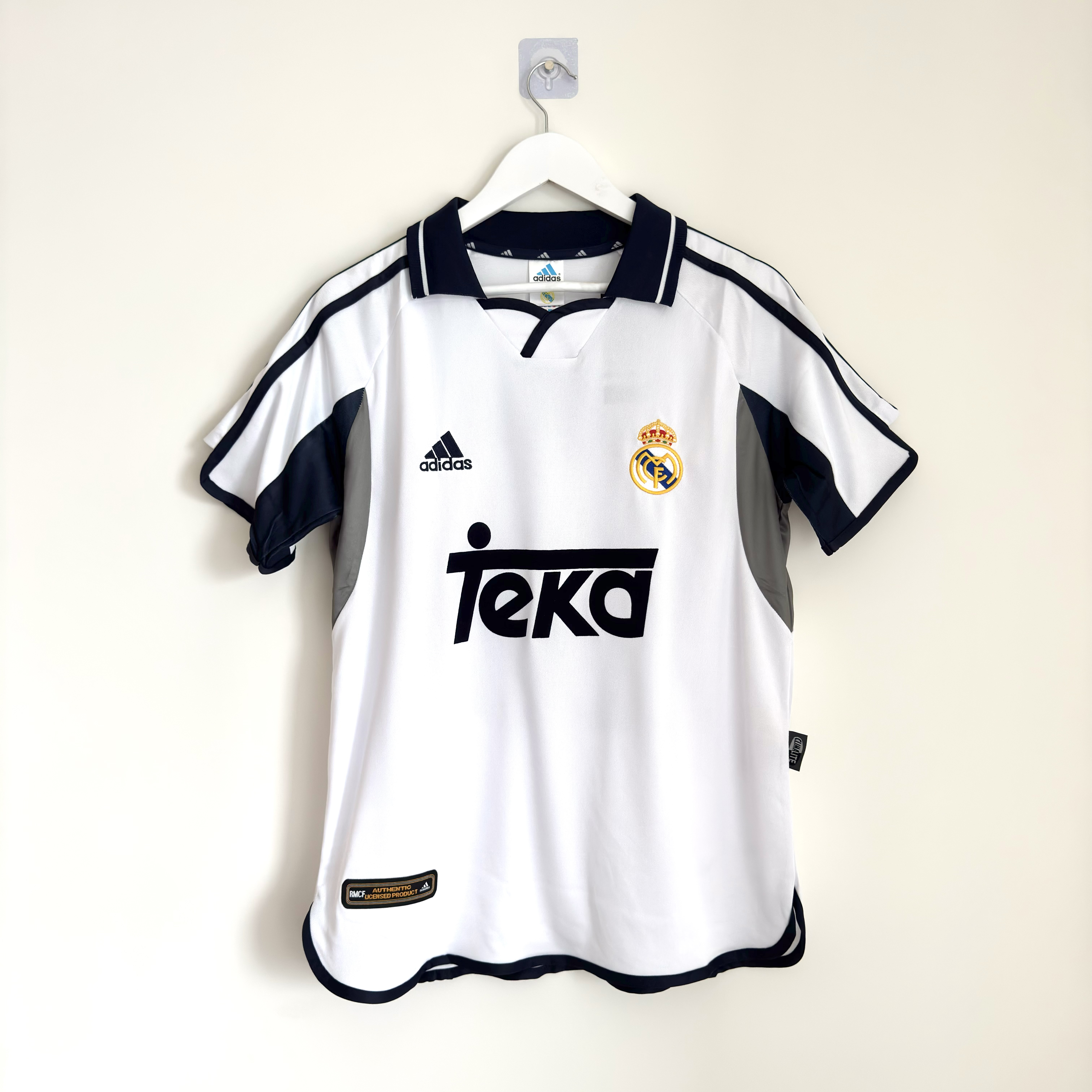 Camisola principal Real Madrid 2000/2001 - Figo 10 - Versão adepto - Tamanho M 2