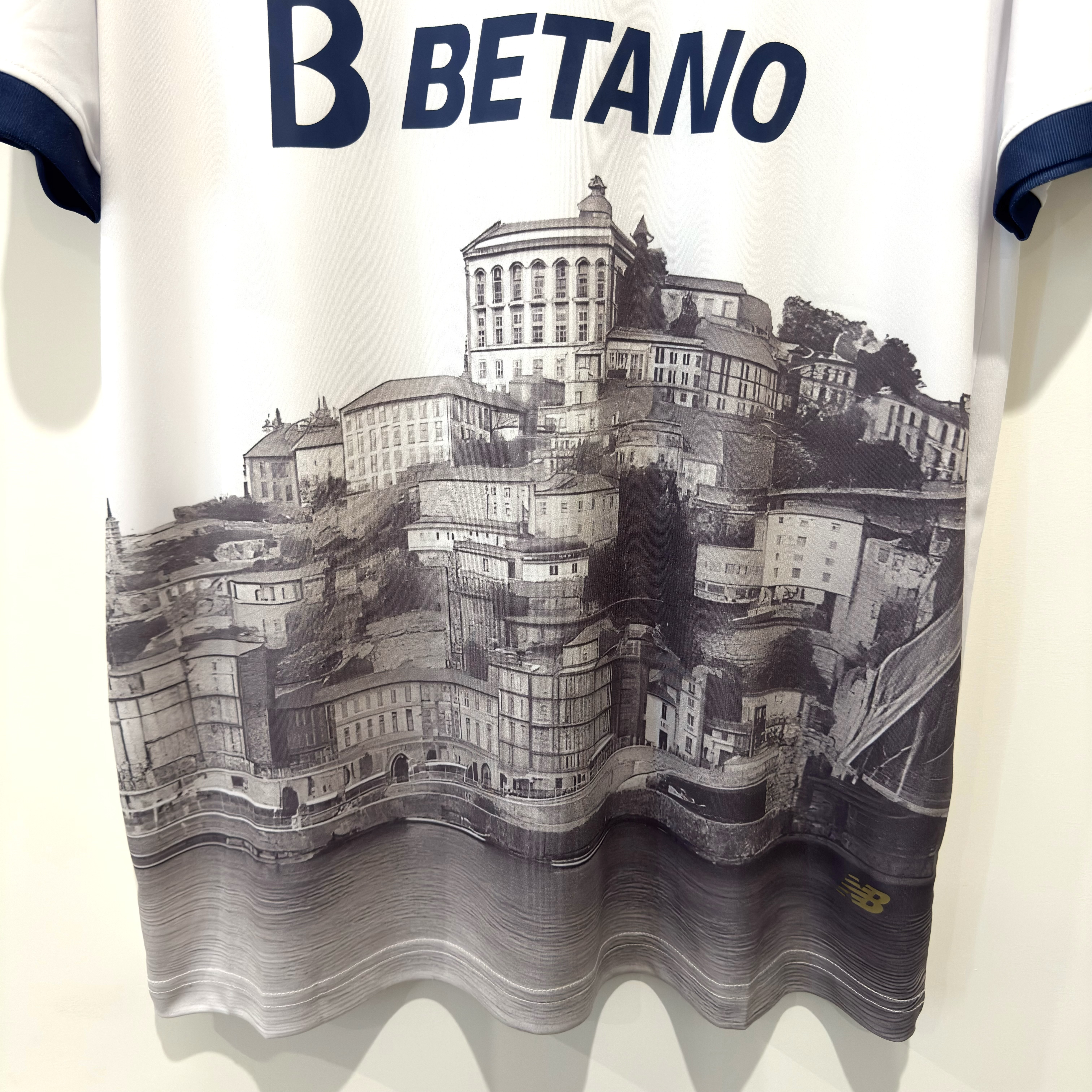 Camisola FC Porto Edição especial - Versão adepto 6