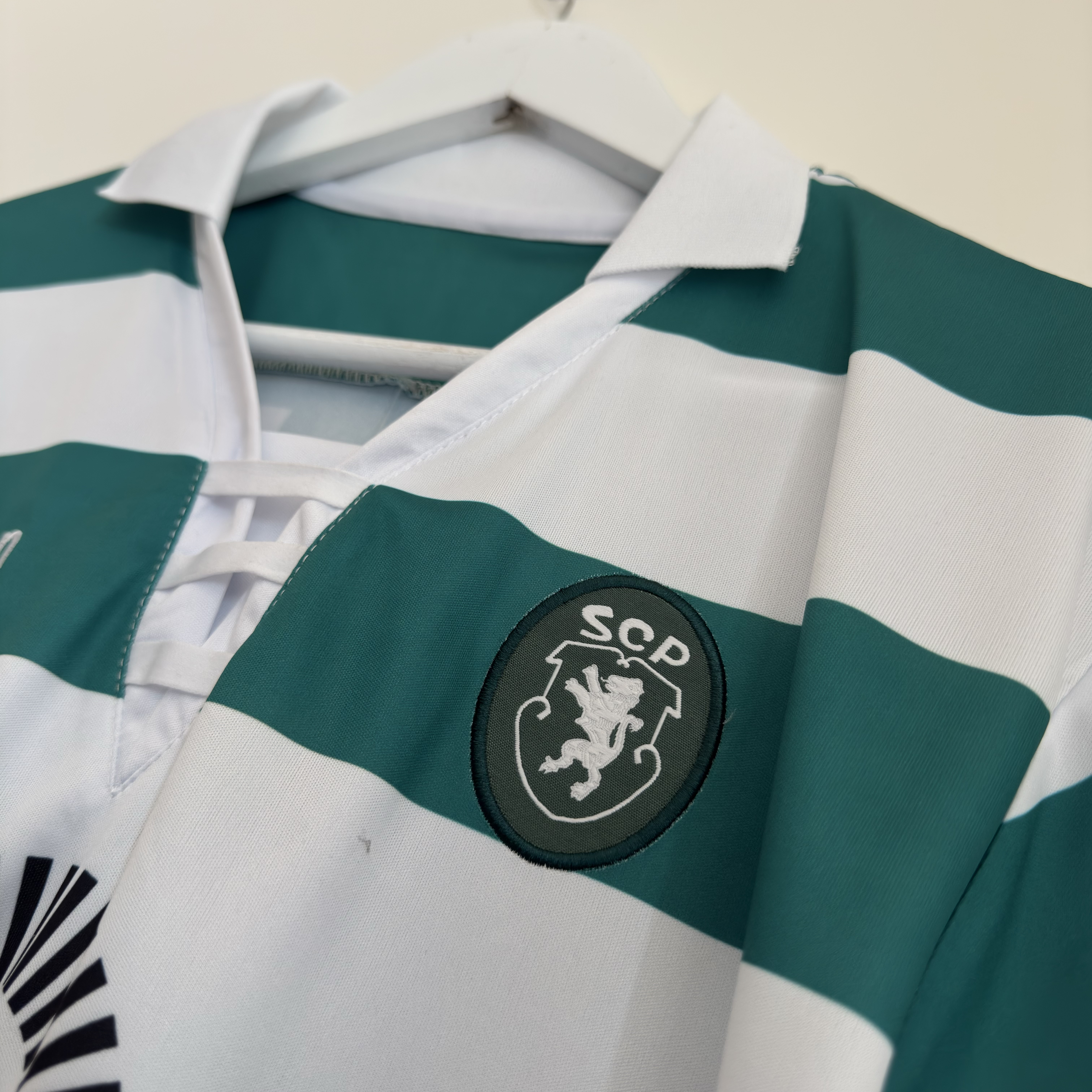 Camisola principal Sporting 2018/2019 - B. Fernandes 8 - Versão adepto - Tamanho M 7