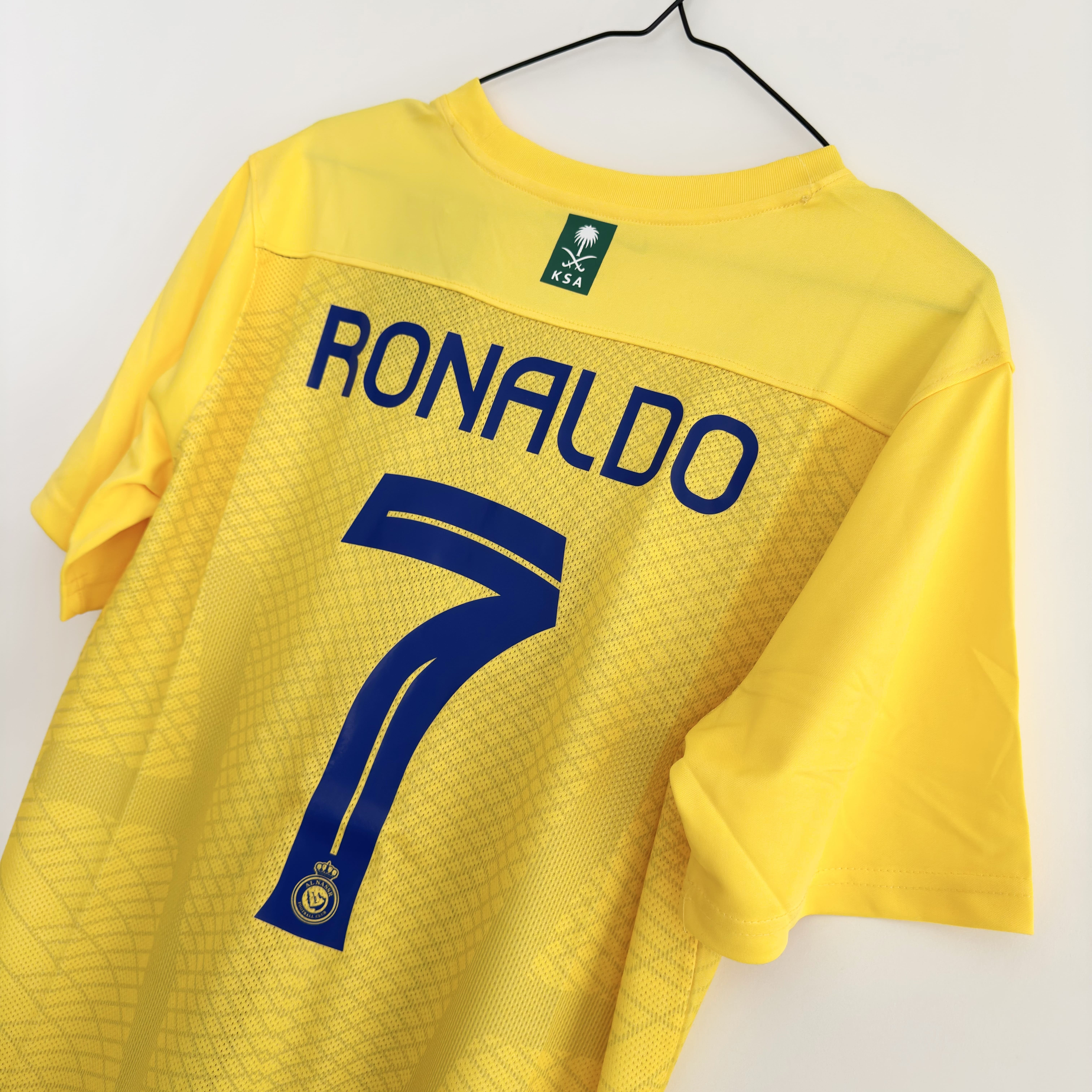 Camisola principal AL Nassr 2023/2024 - Ronaldo 7 - Versão adepto - Tamanho XL 3