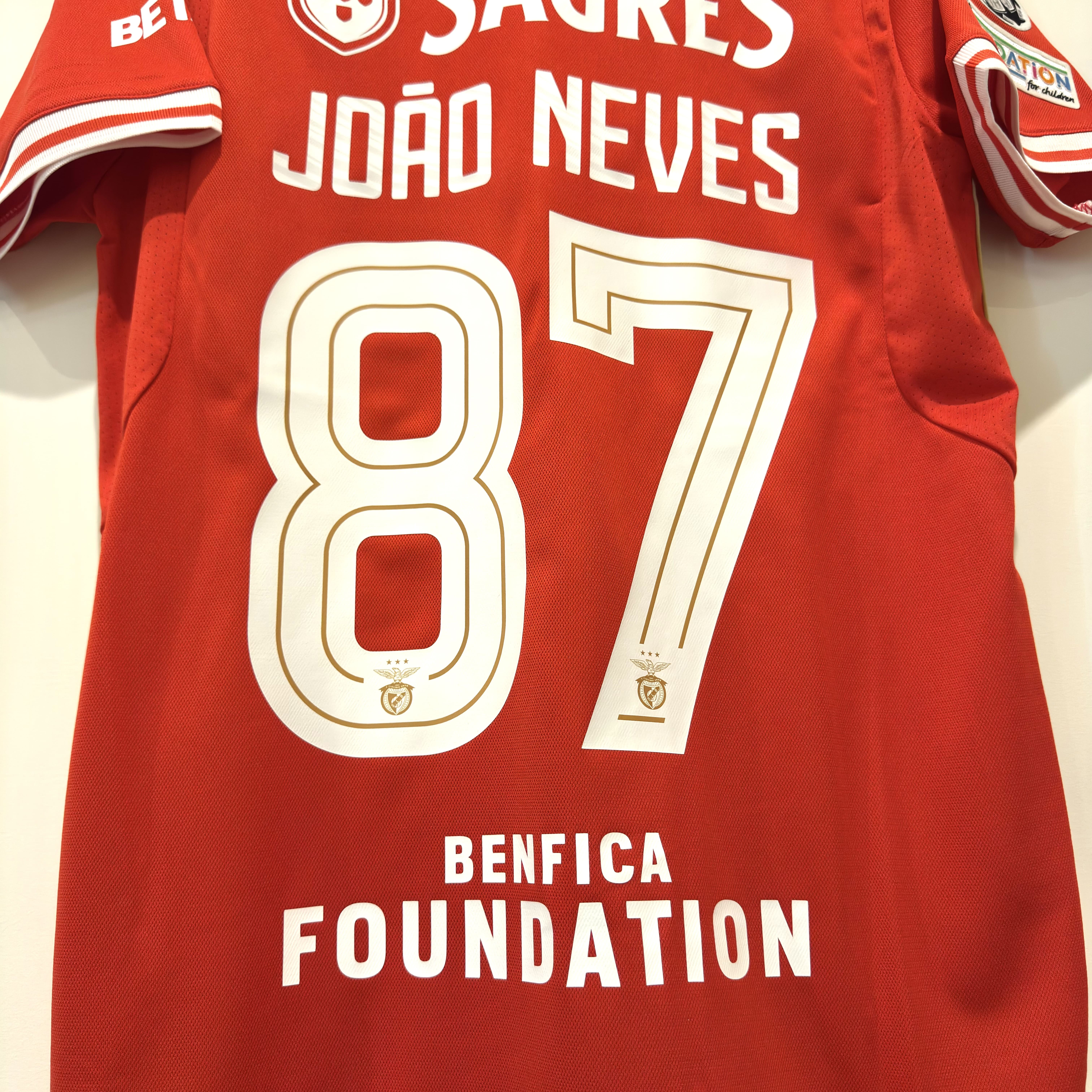 Camisola principal SL Benfica 2023/2024 - João Neves 87 - Versão adepto - Tamanho M 3