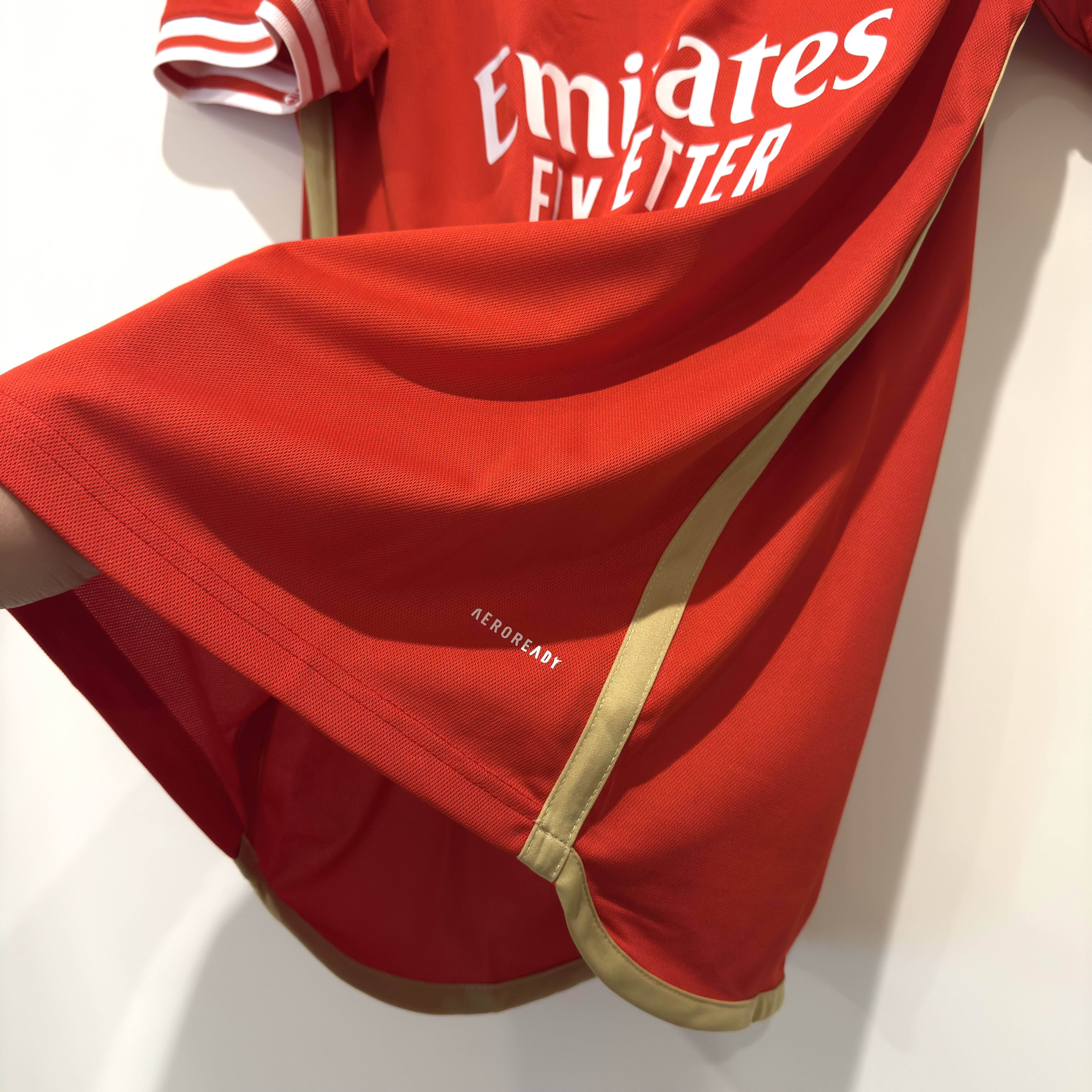 Camisola principal SL Benfica 2023/2024 - João Neves 87 - Versão adepto - Tamanho M 11