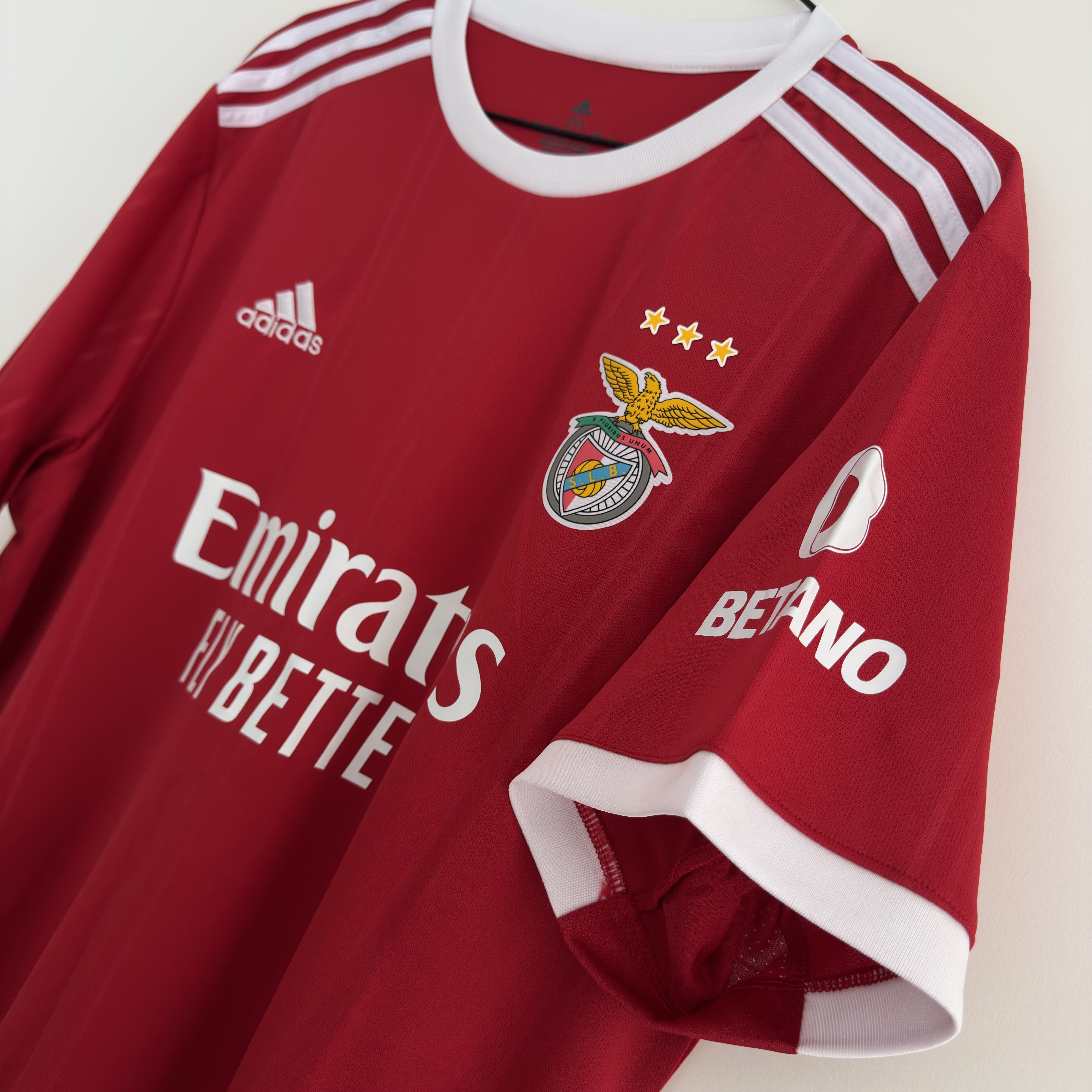 Camisola principal SL Benfica 2022/2023 Versão adepto 4