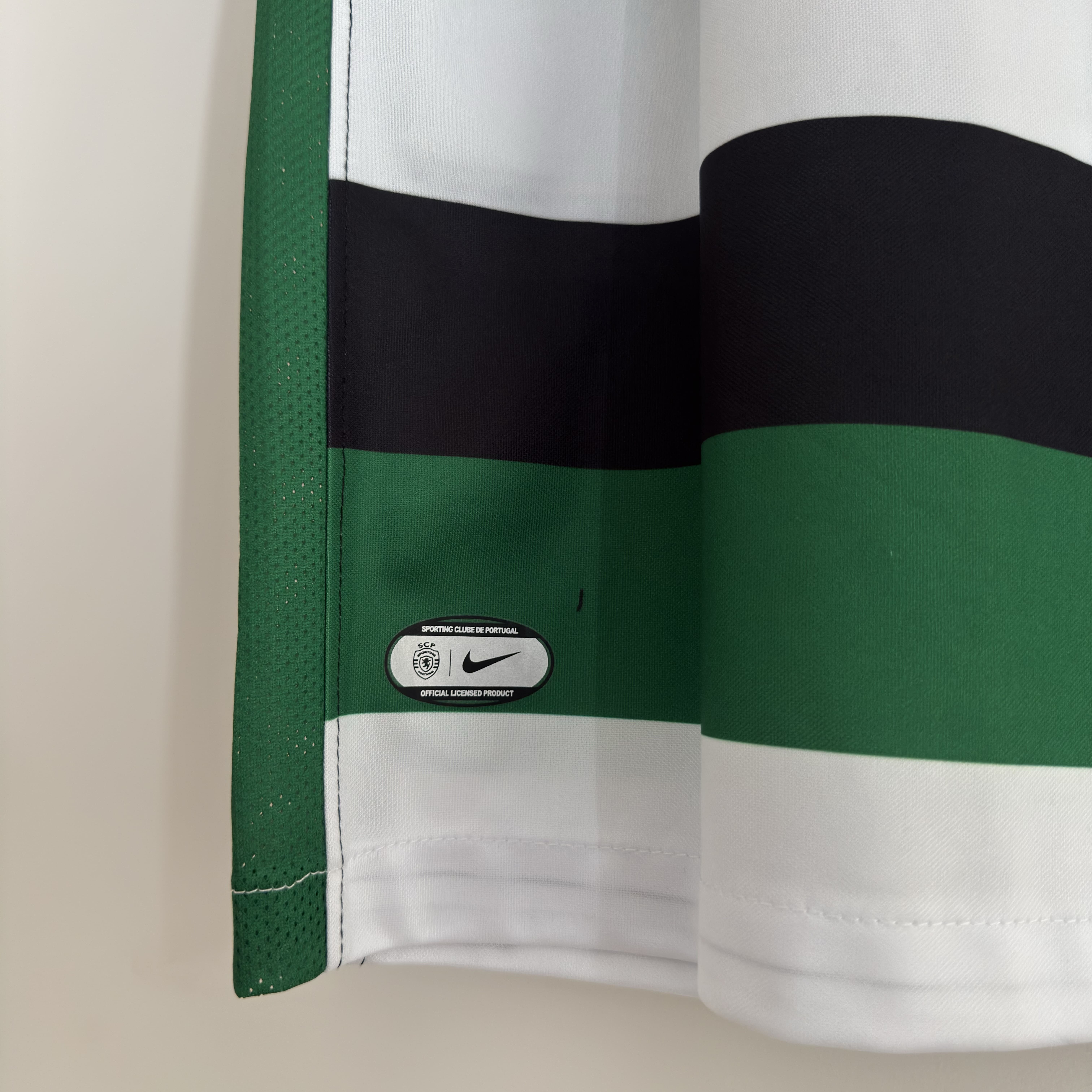 Camisola principal Sporting CP 2024/2025 Bicampeão Nacional - Versão adepto  8