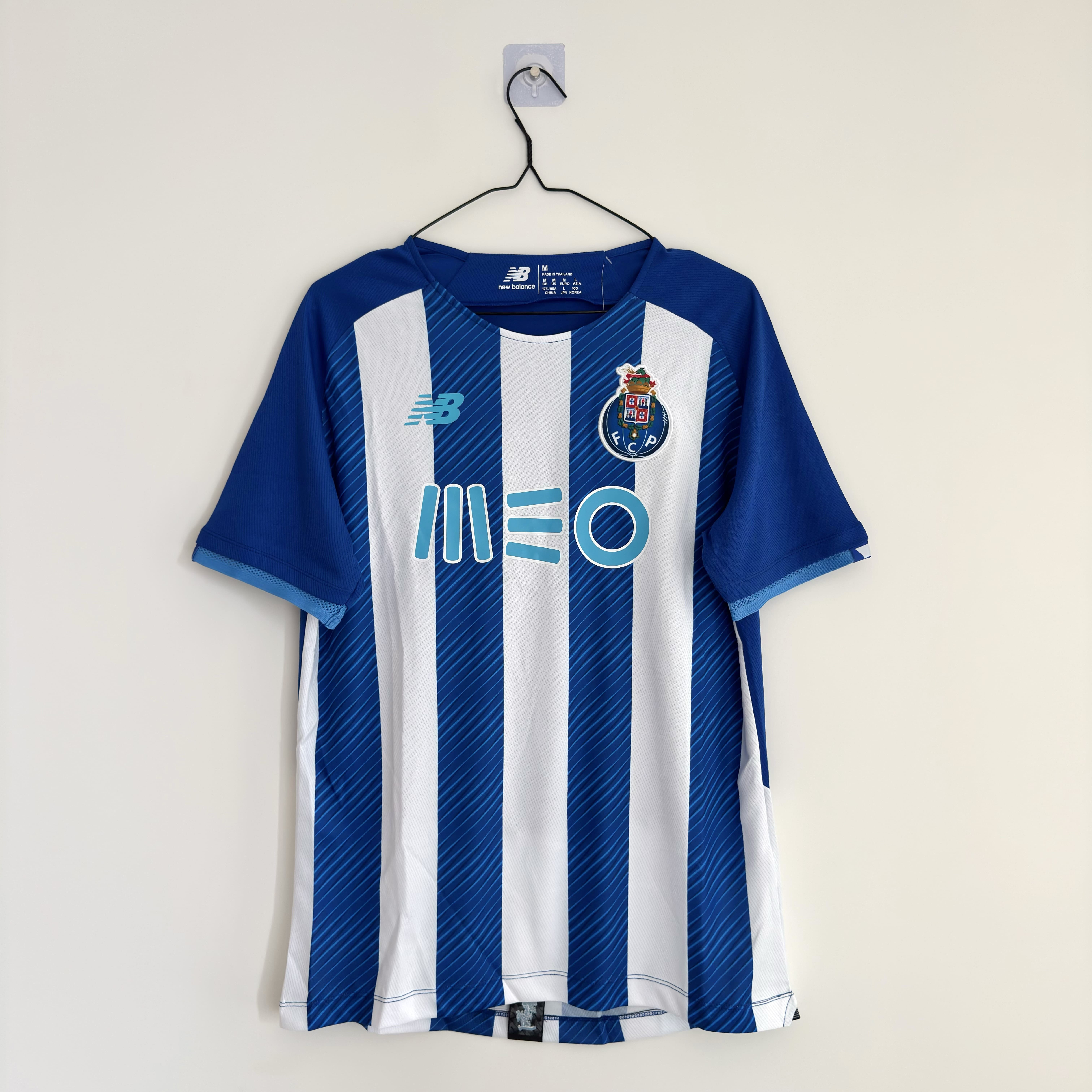 Camisola principal FC Porto 2021/2022 Versão adepto 1