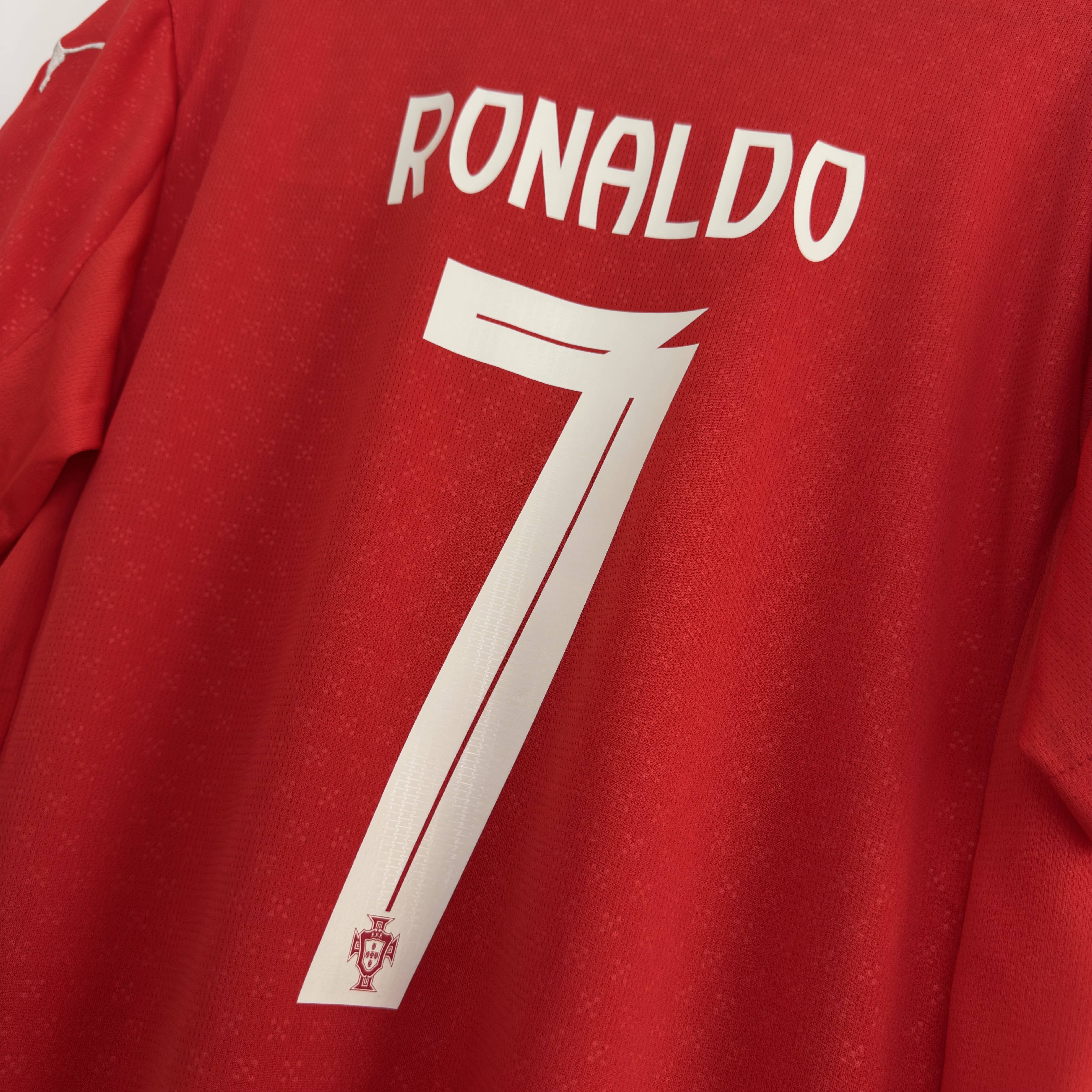 Camisola principal Portugal 2025 - Ronaldo 7 - Versão adepto 3
