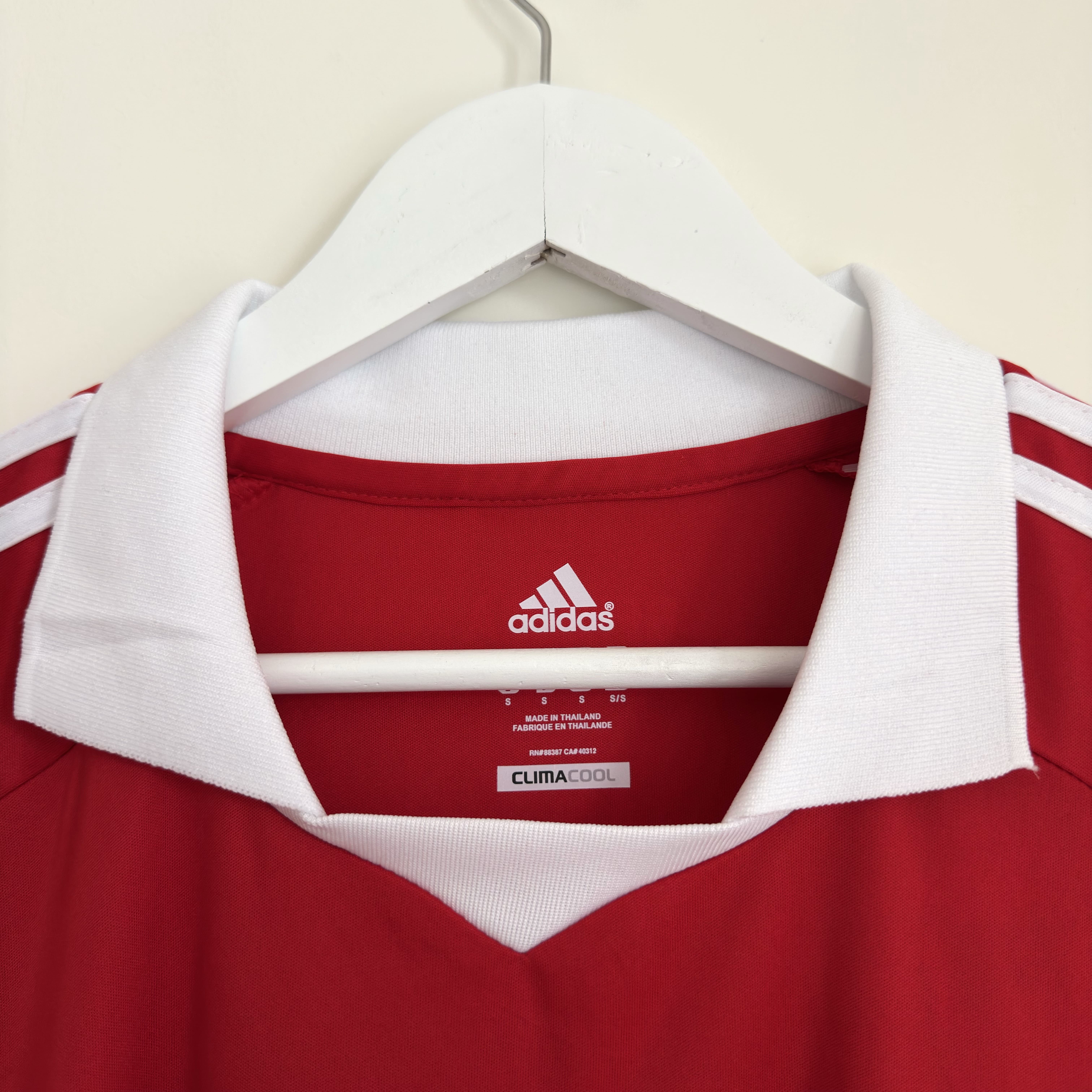 Camisola principal SL Benfica 2009/2010 - Aimar 10 - Versão adepto - Tamanho S 7