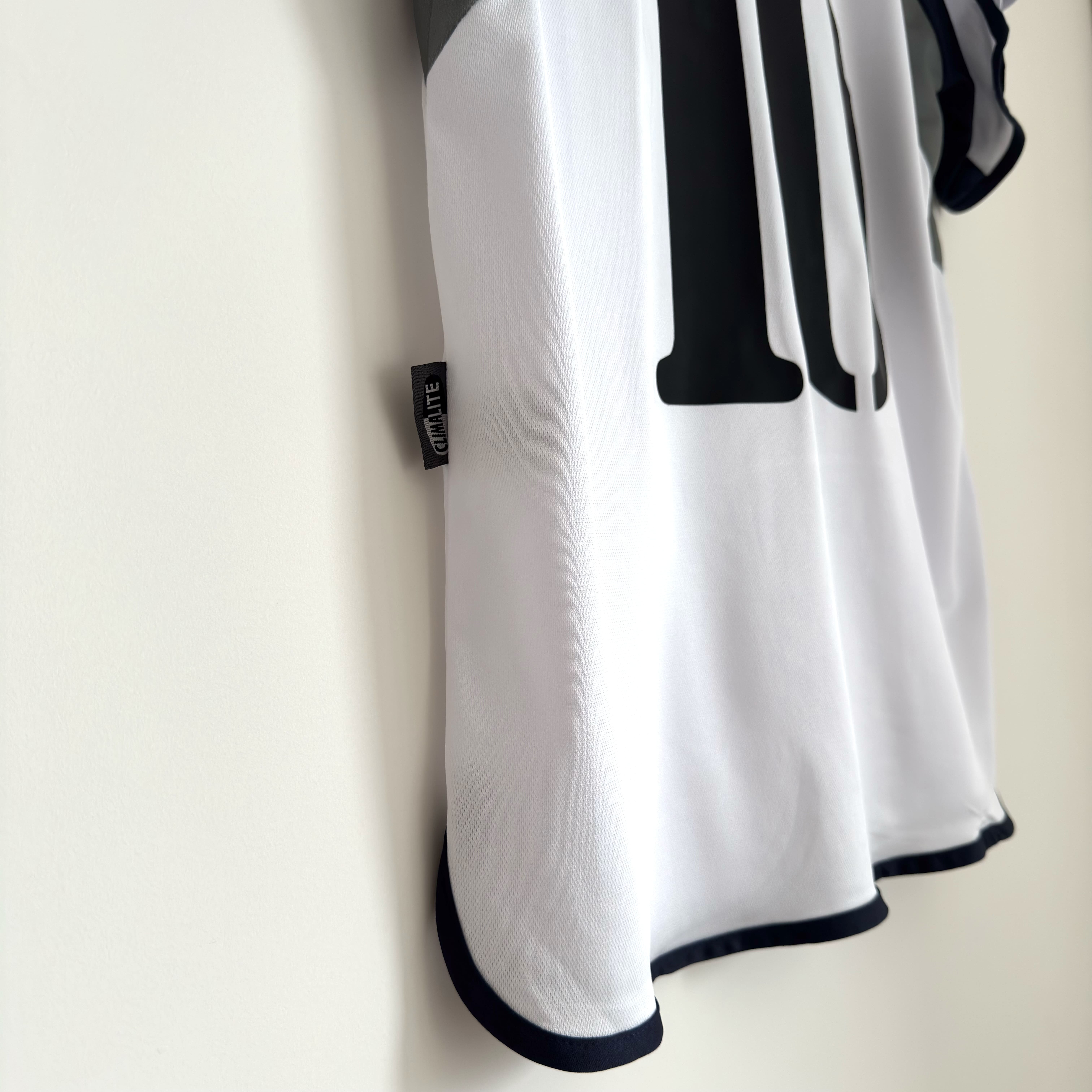 Camisola principal Real Madrid 2000/2001 - Figo 10 - Versão adepto - Tamanho M 7