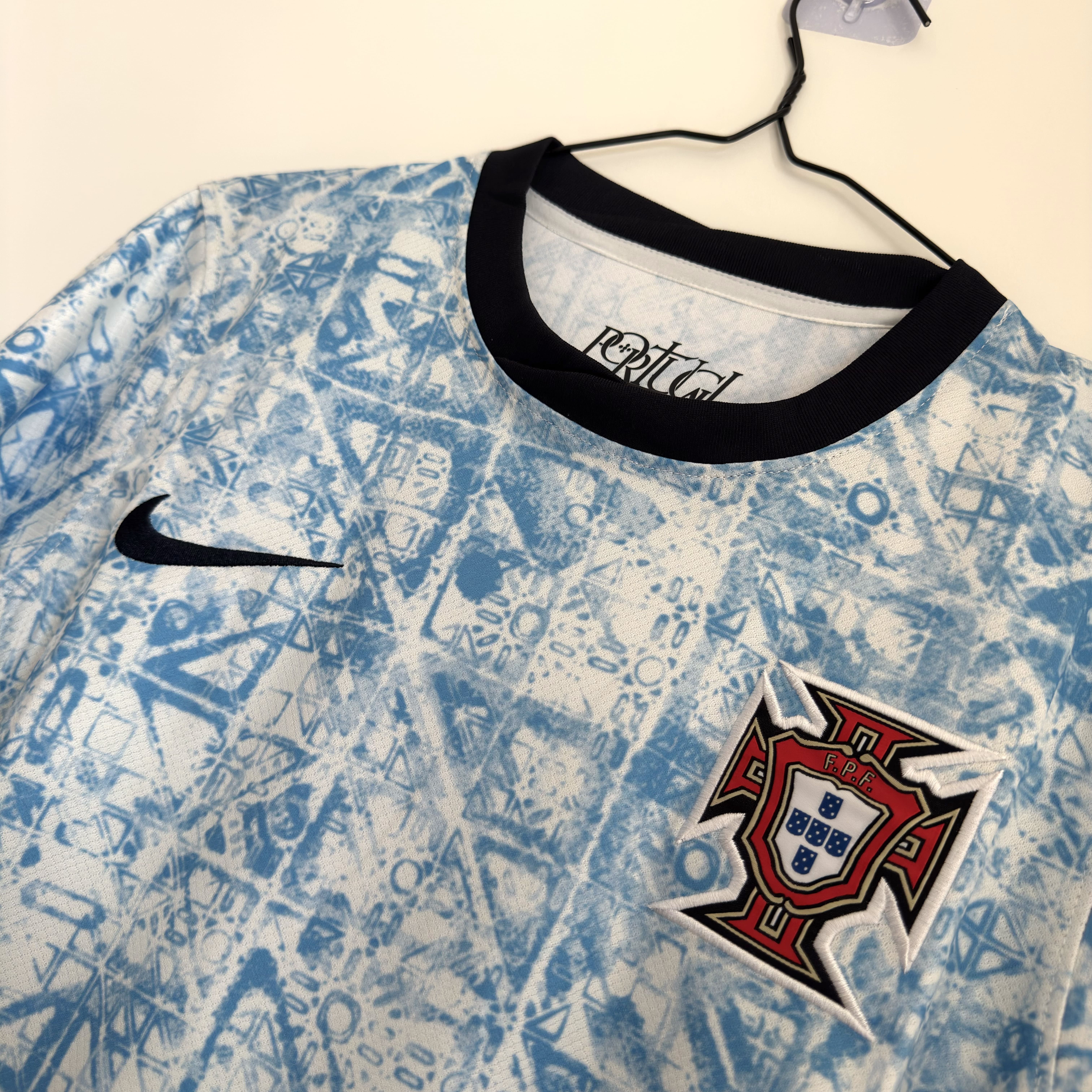 Camisola alternativa Portugal 2024 Versão adepto - Tamanho S 3