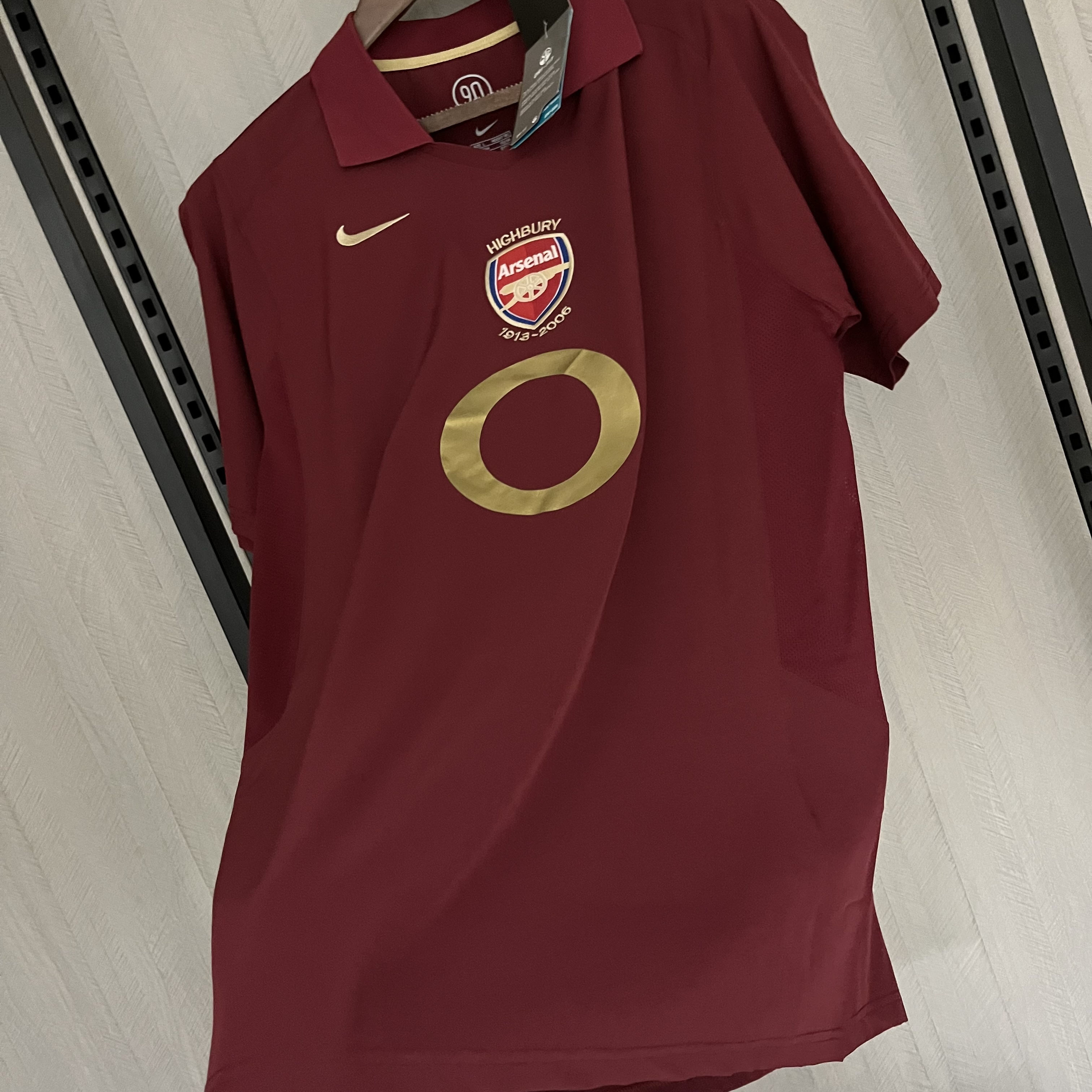 Camisola principal Arsenal 2005/2006 - Henry 14 - Versão adepto 8