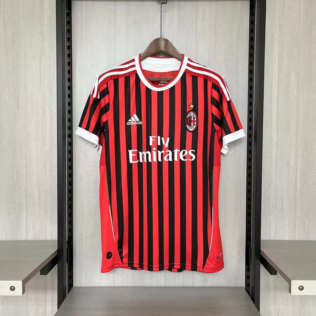 Camisola principal AC Milan 2011/2012 - Ibrahimovic 11 - Versão adepto 3