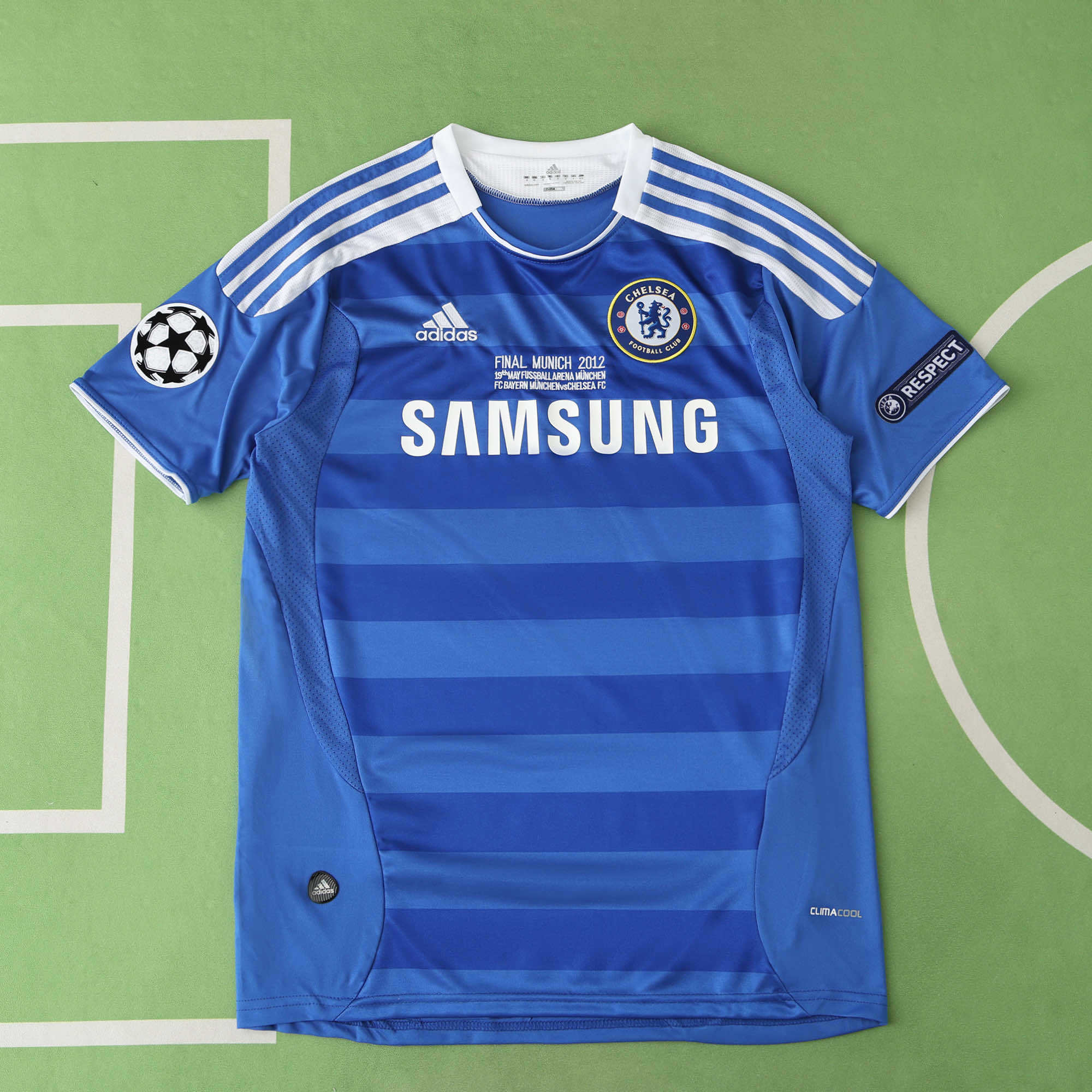 Camisola Chelsea 2011/2012 Final Champions League - Lampard 8 - Versão adepto 4